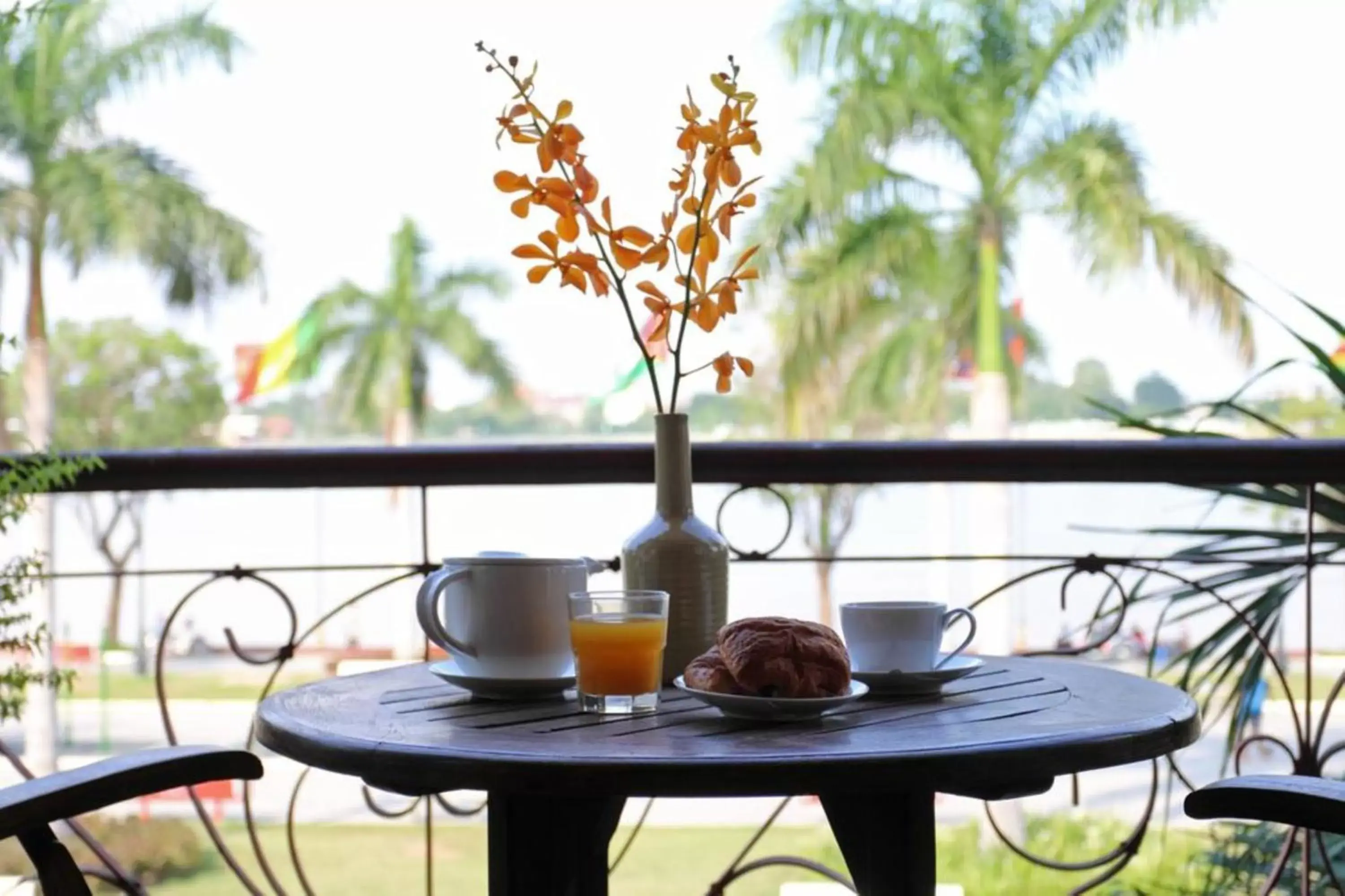 Balcony/Terrace in Amanjaya Pancam Suites Hotel