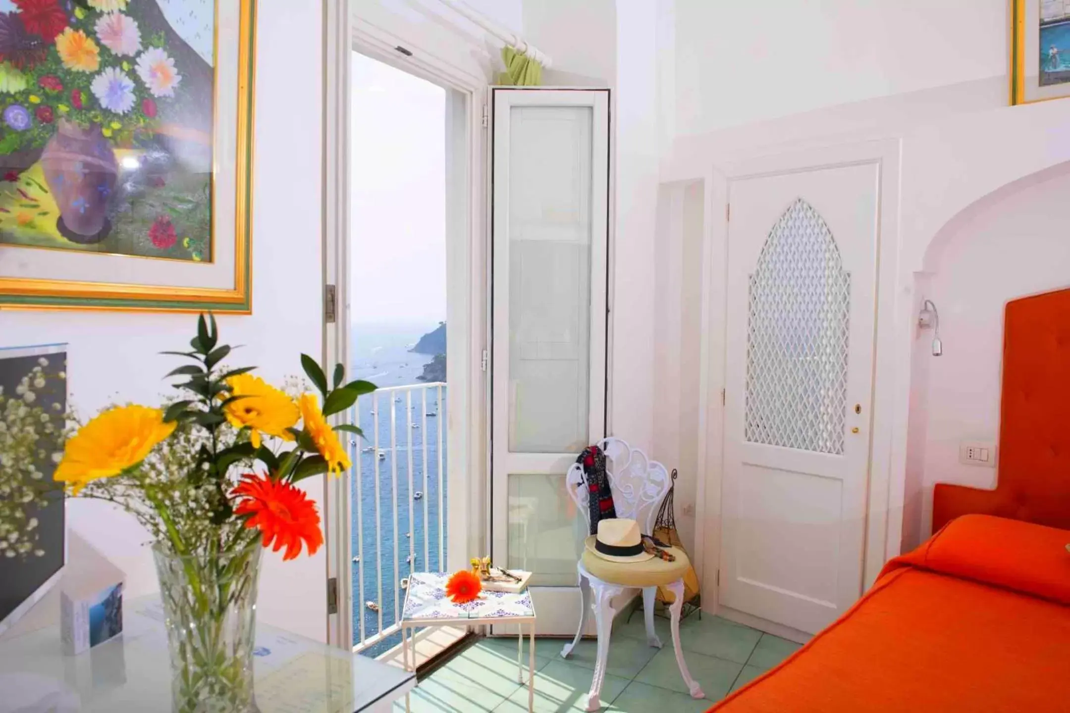Bedroom, Seating Area in Hotel La Ninfa
