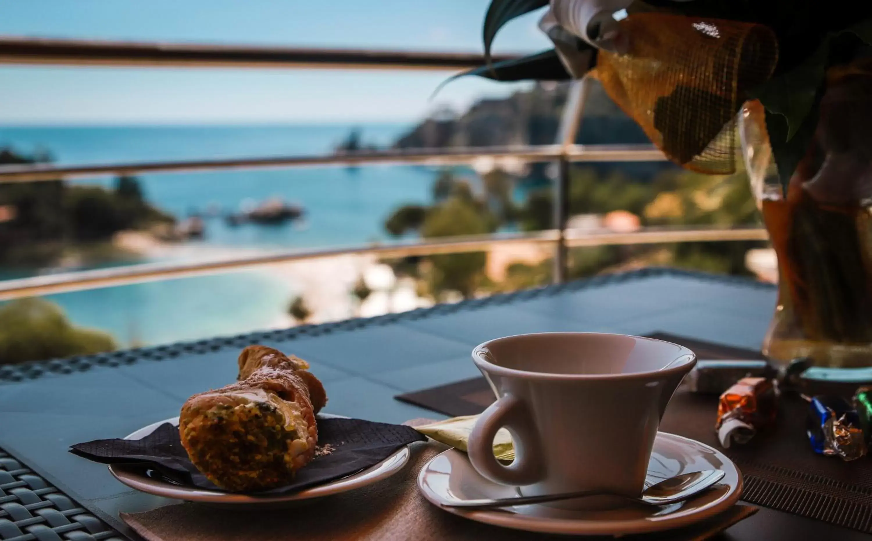 Coffee/tea facilities in Taormina Panoramic Hotel