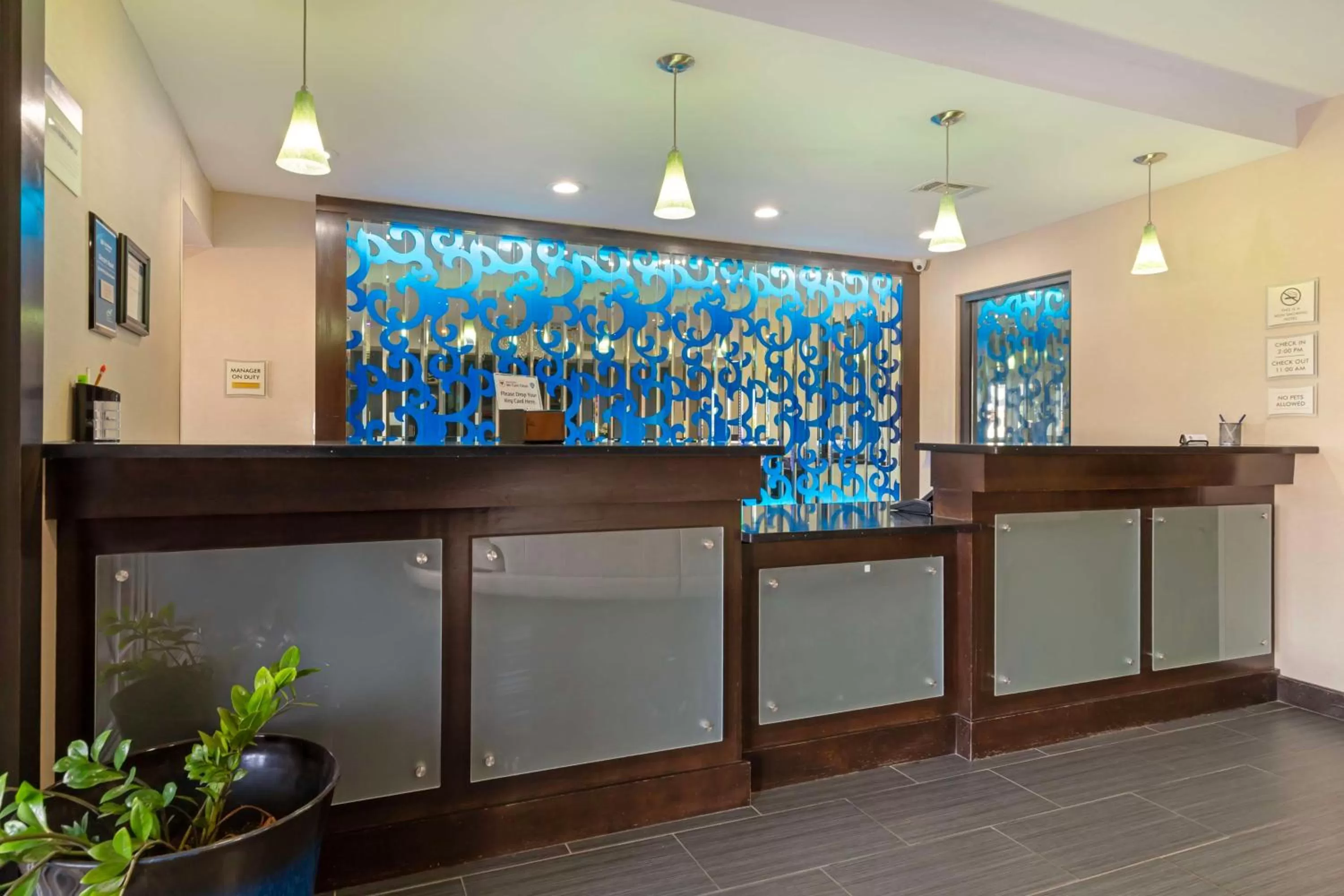 Lobby or reception in Best Western Plus Pleasanton Hotel