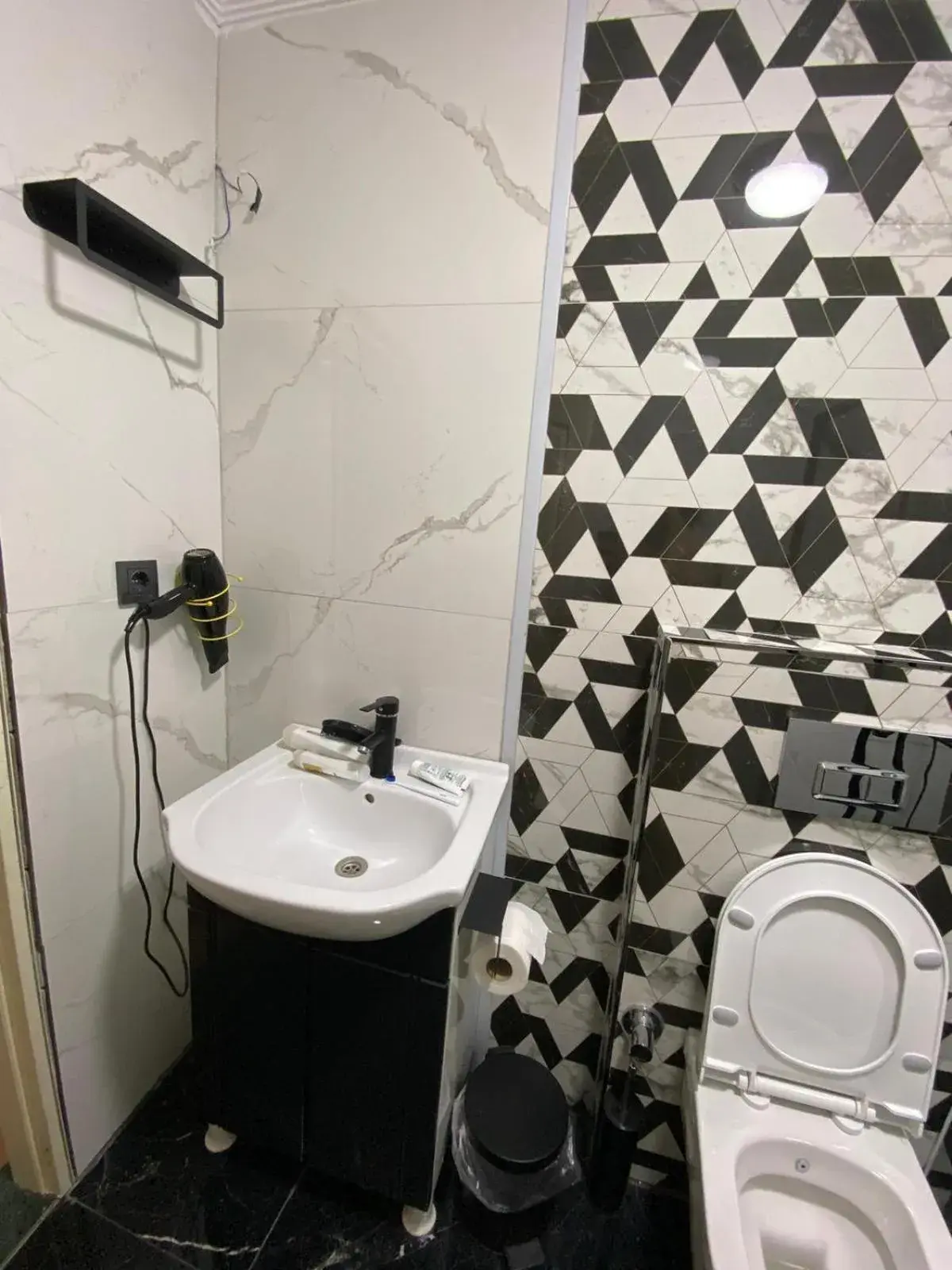 Bathroom in Aruna Boutique Hotel
