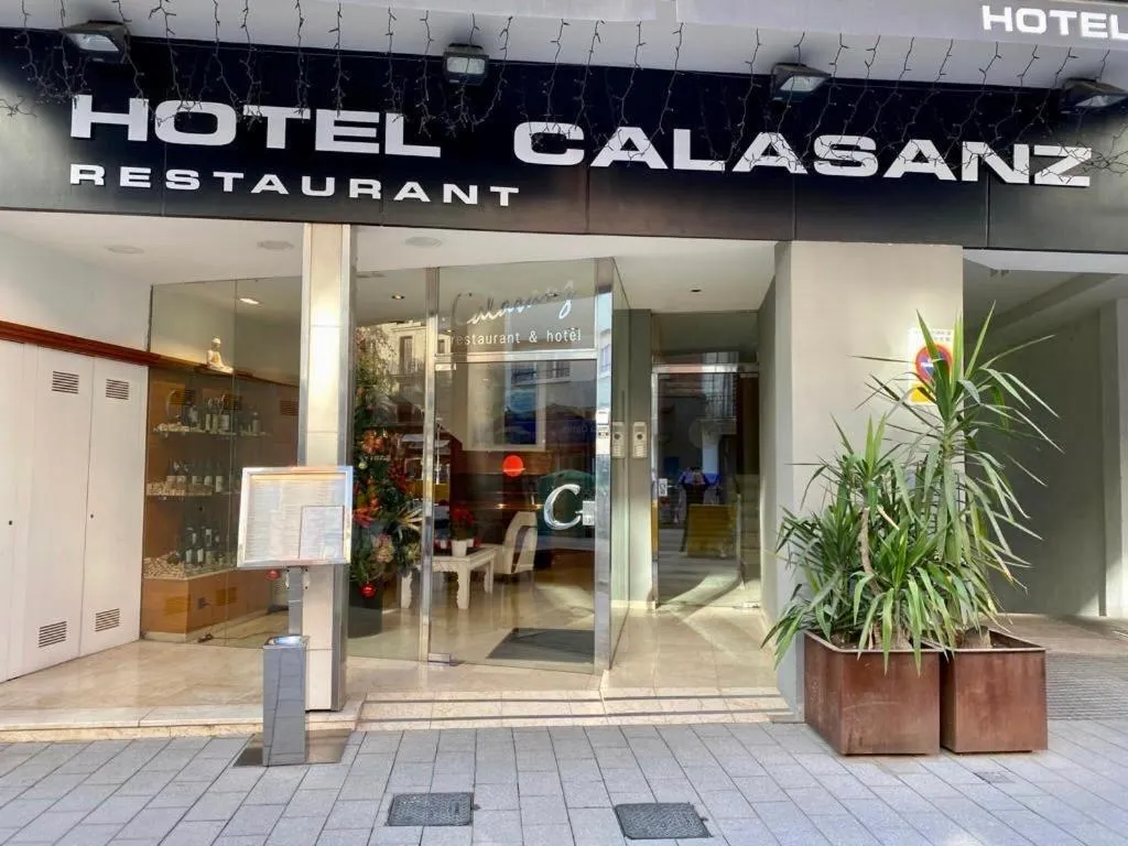 Property building in Hotel Calasanz