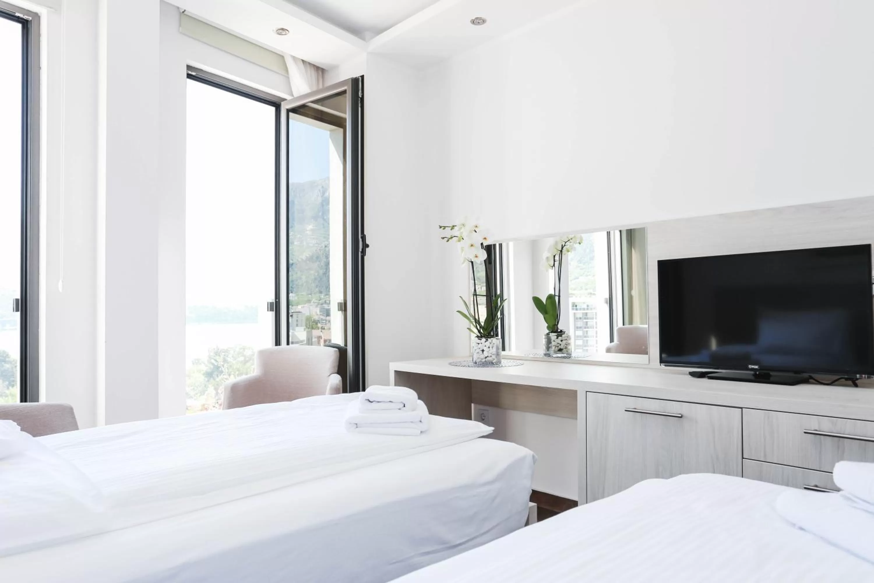 Bedroom, Bed in Garni Hotel Arka