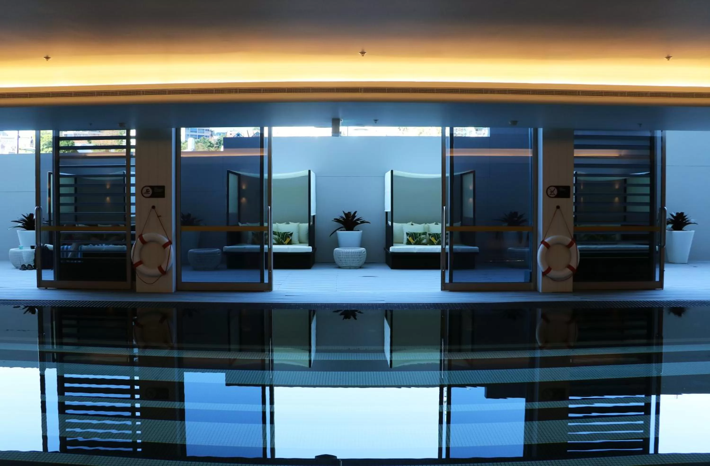 Swimming pool in Ovolo Sydney Woolloomooloo, a Wyndham Hotel