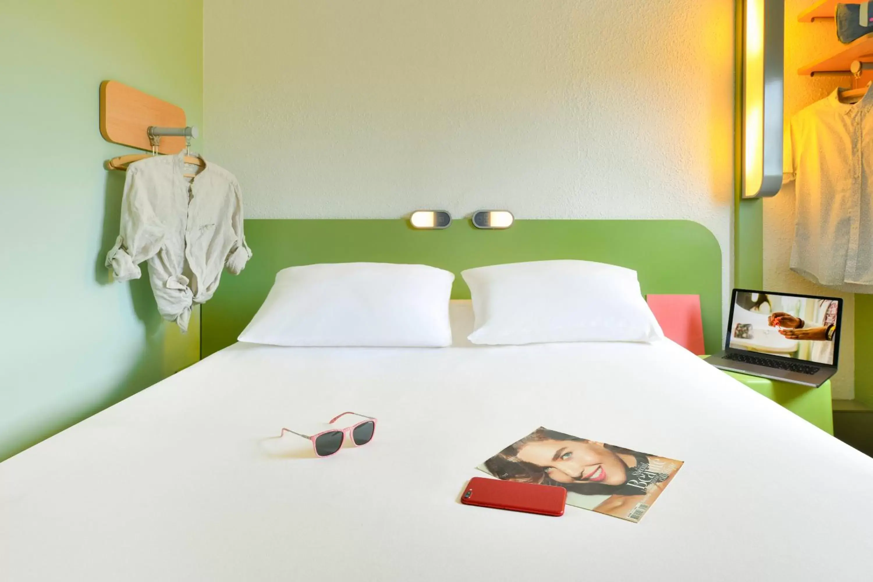 Bed in ibis budget Clermont Ferrand Sud