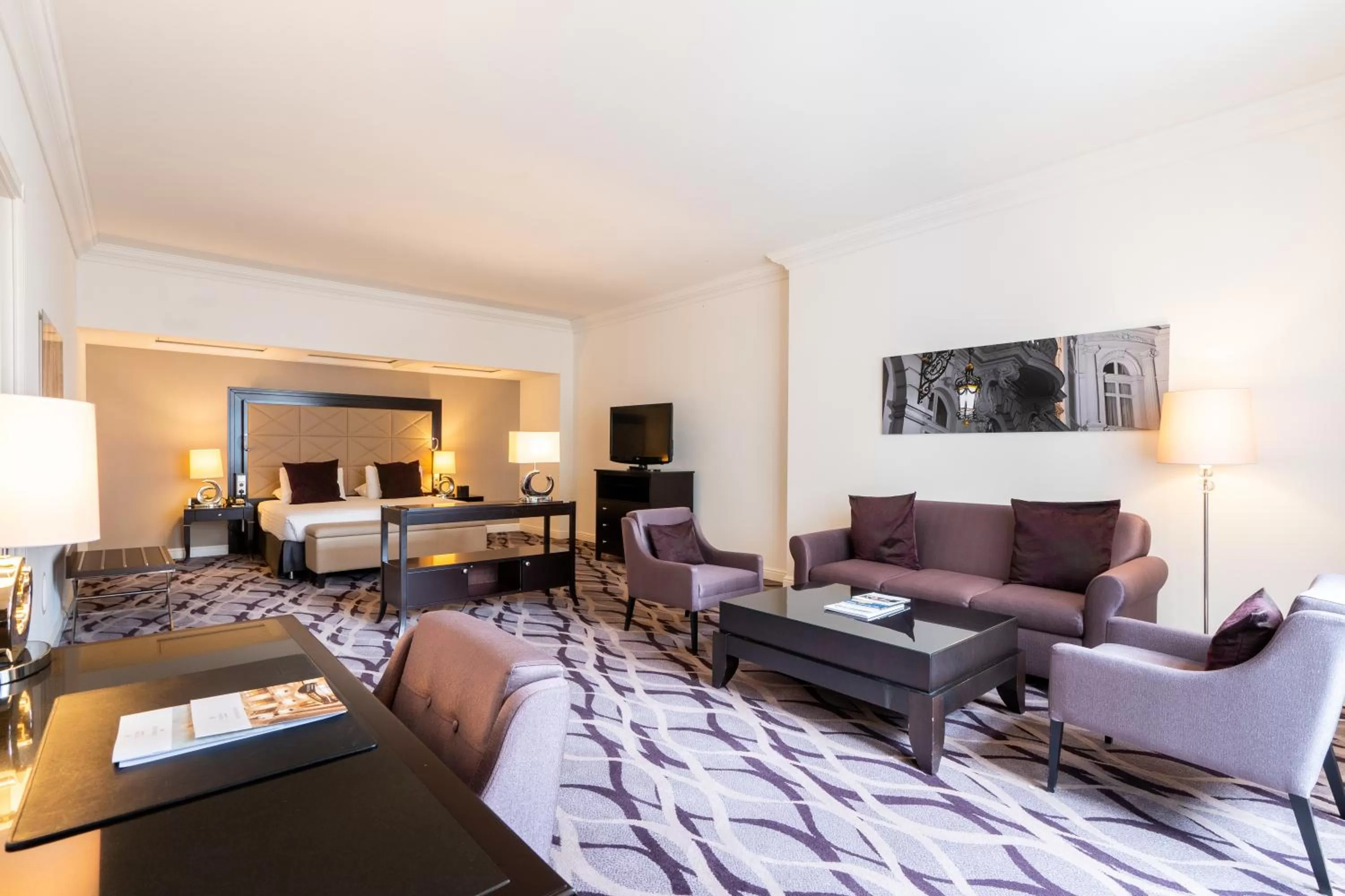 Photo of the whole room in Steigenberger Icon Wiltcher's