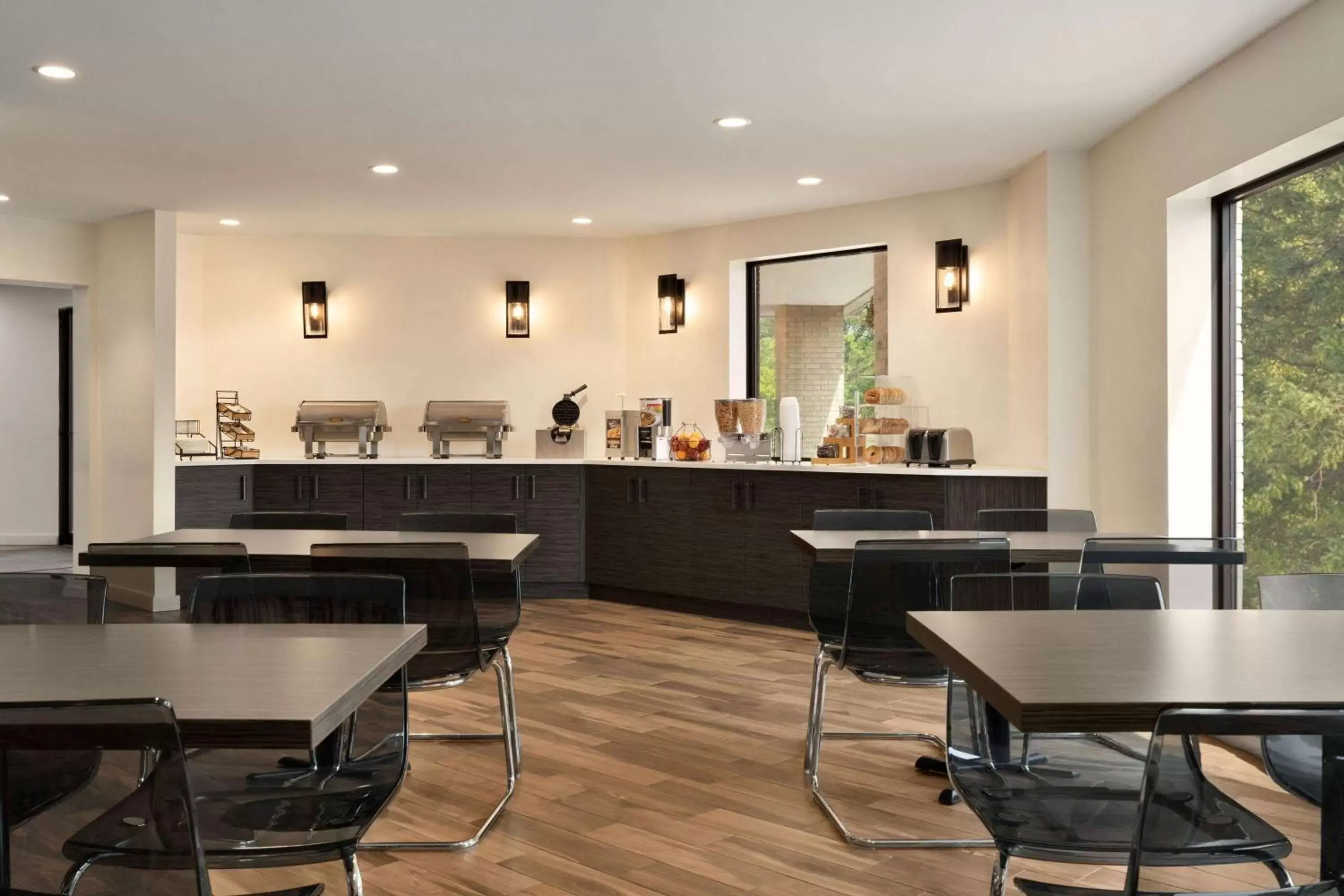 Restaurant/places to eat in Days Inn by Wyndham Sarnia Harbourfront Restaurant/places to eat in Days Inn by Wyndham Sarnia Harbourfront