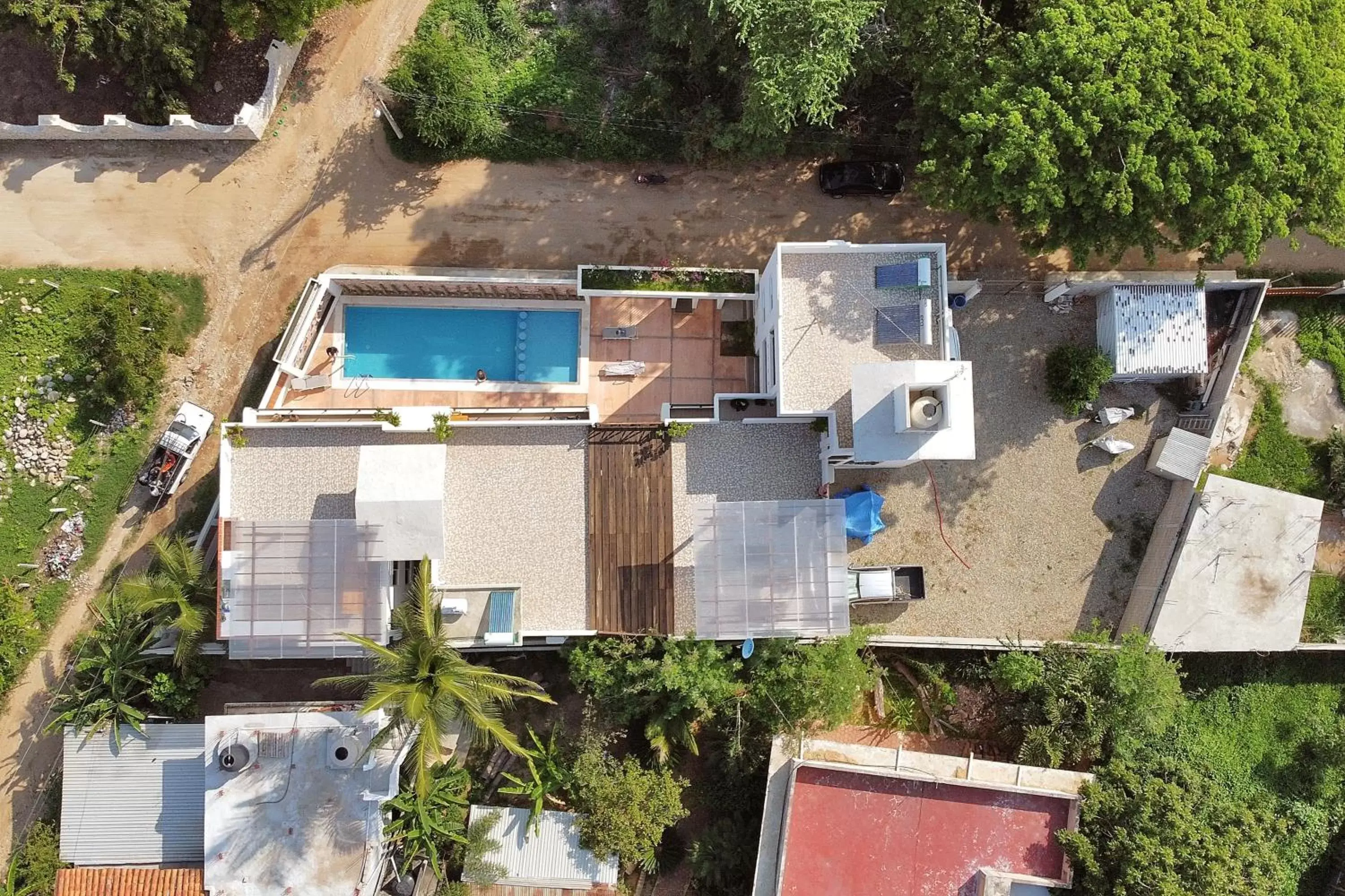 Property building, Bird's-eye View in La Aurora