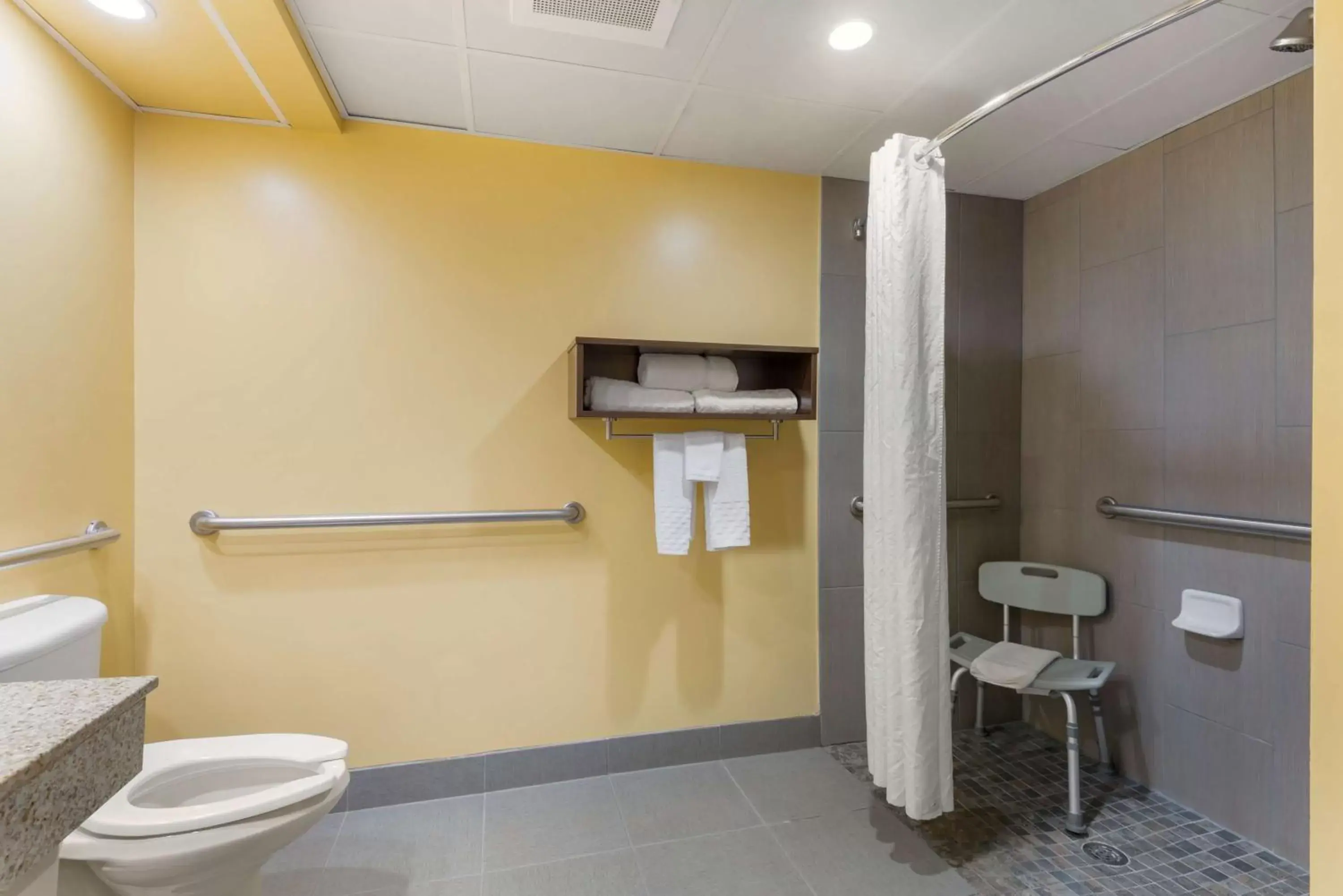 Bathroom in Best Western Plus Suites Greenville