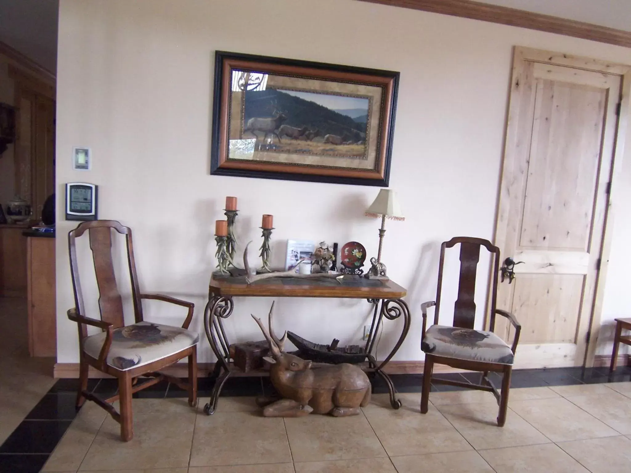 Lobby or reception, Dining Area in Elktrace Bed and Breakfast