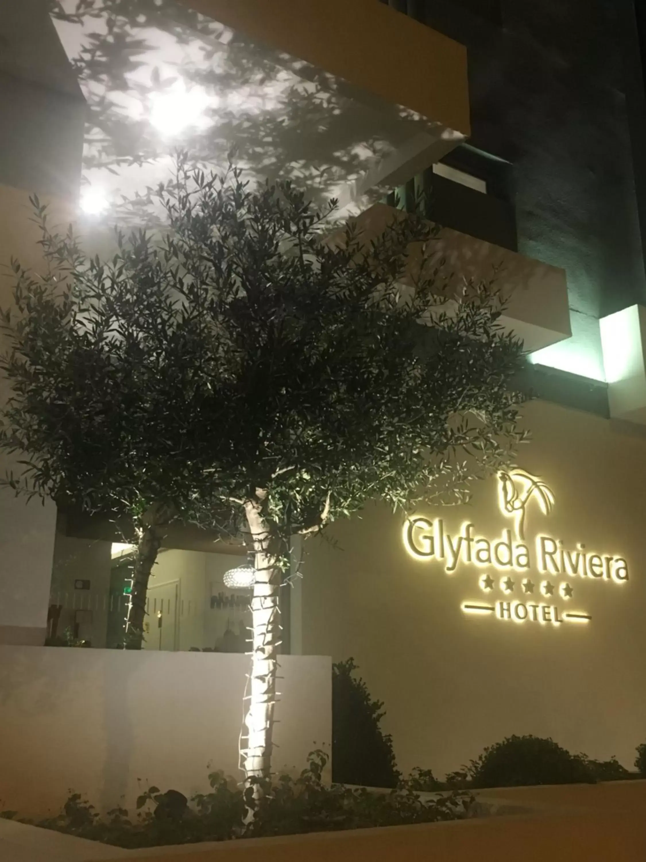 Facade/entrance in Glyfada Riviera Hotel