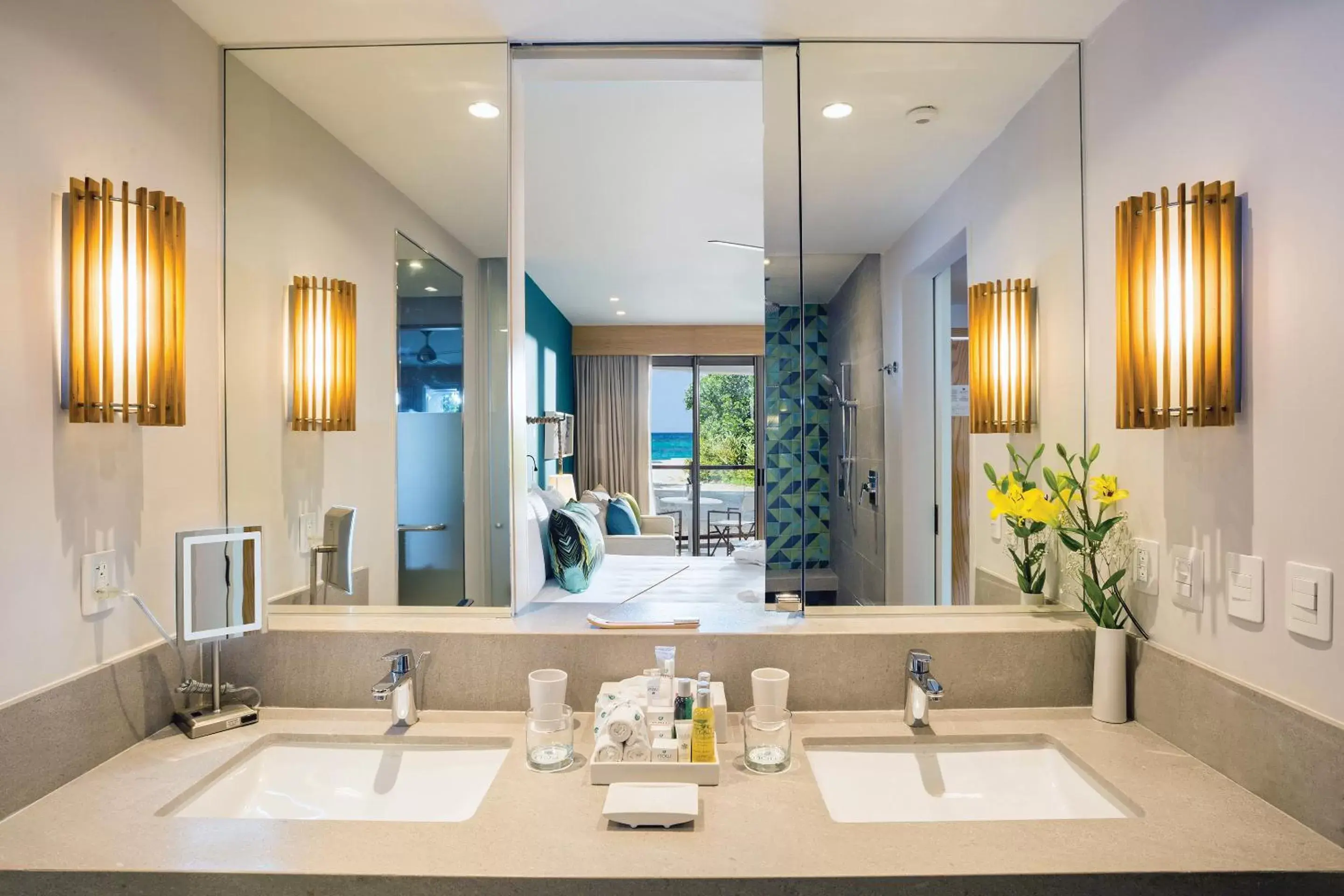 Shower, Bathroom in Dreams Natura Resort & Spa - All Inclusive