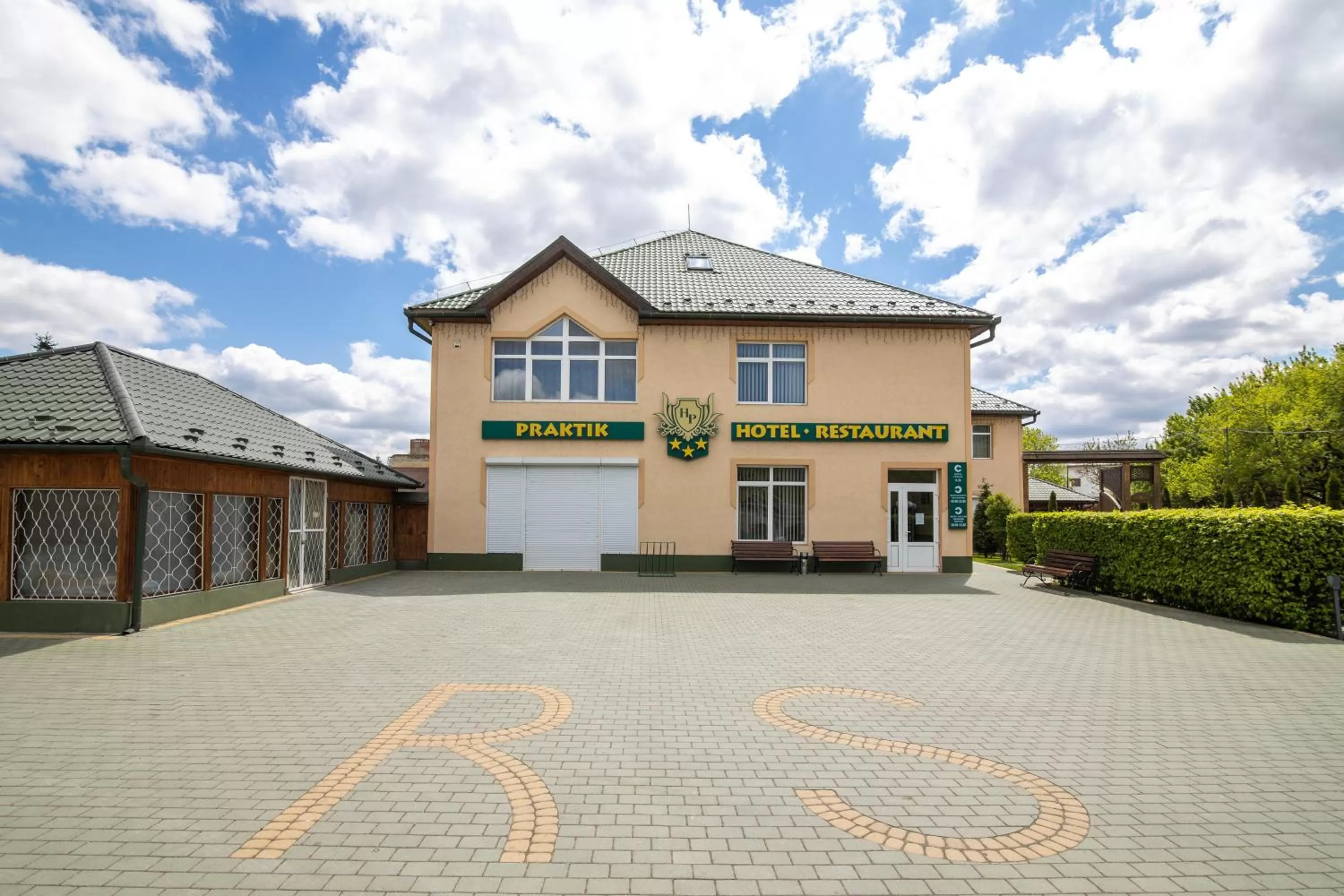 Property building in Praktik Hotel & Restaurant