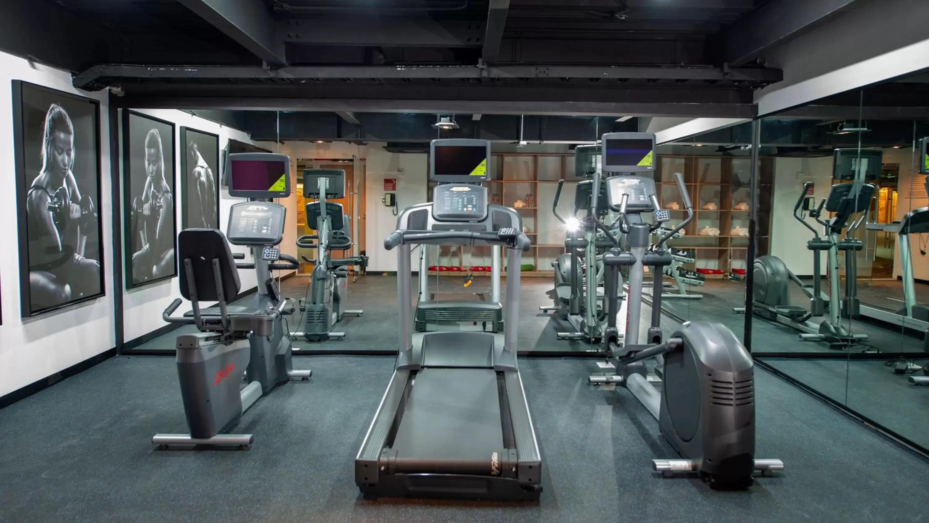 Fitness centre/facilities, Fitness Center/Facilities in Holiday Inn & Suites - Merida La Isla, an IHG Hotel