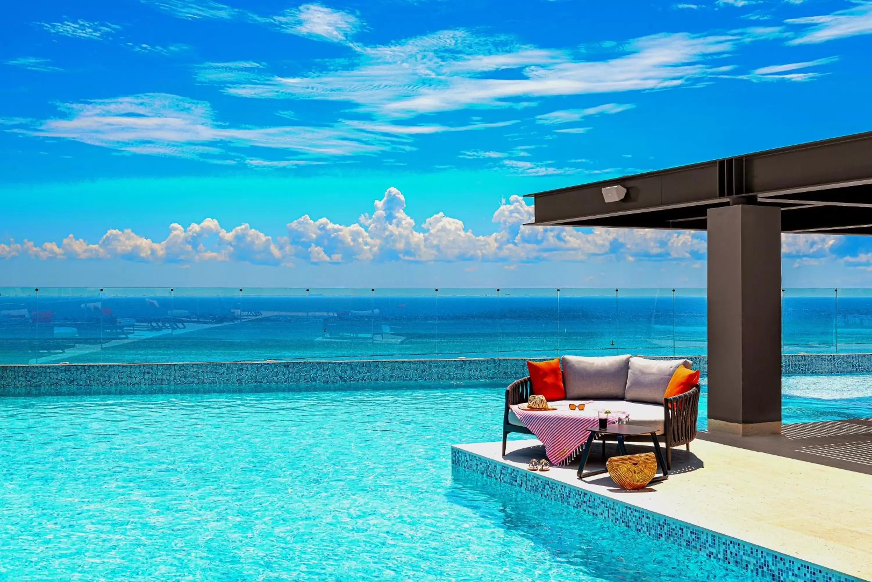 View (from property/room), Swimming Pool in Singular Dream Beach Residences