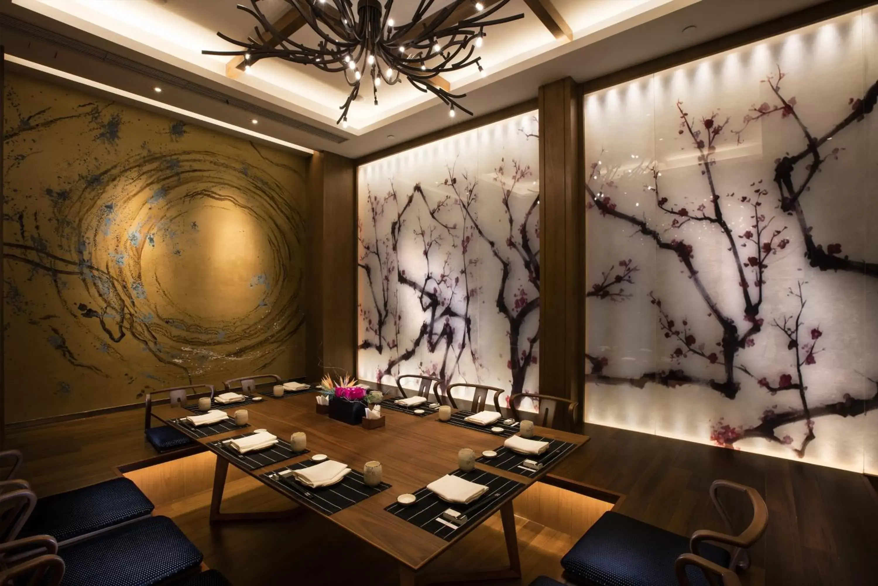 Restaurant/Places to Eat in Crowne Plaza Fuzhou Riverside, an IHG Hotel