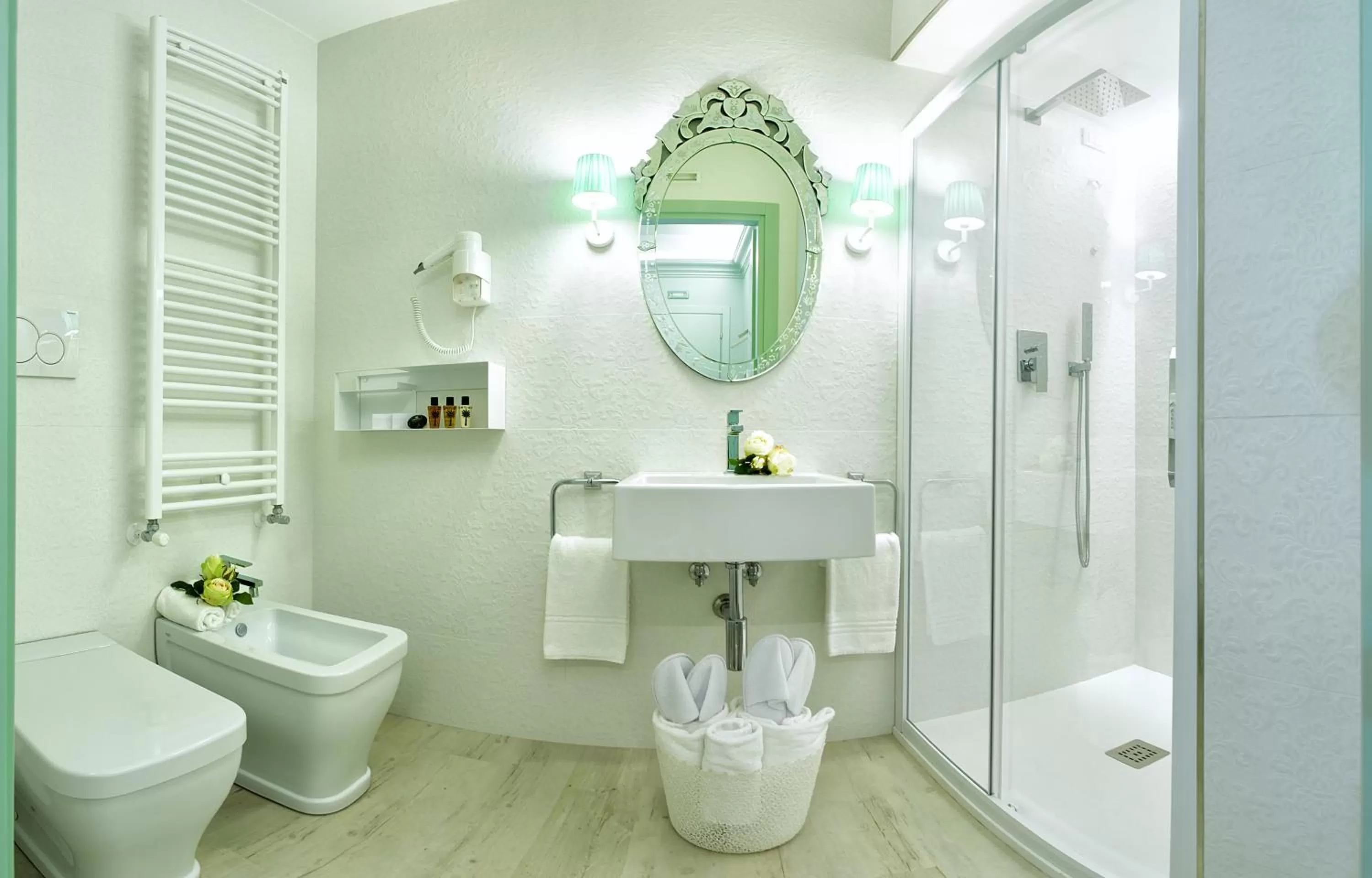 Bathroom in Aquamare, boutique b&b