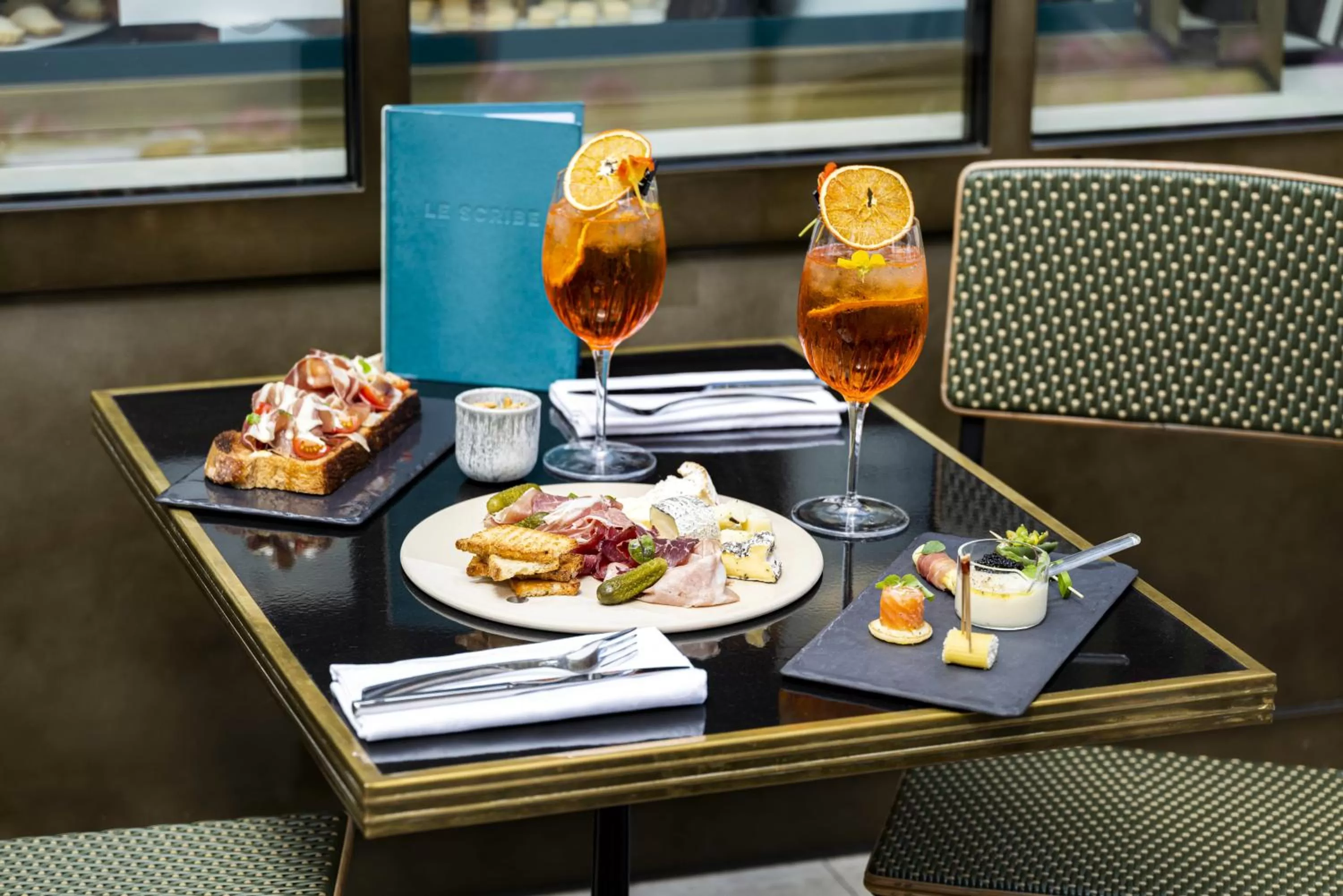 Restaurant/places to eat in Sofitel Le Scribe Paris Opera