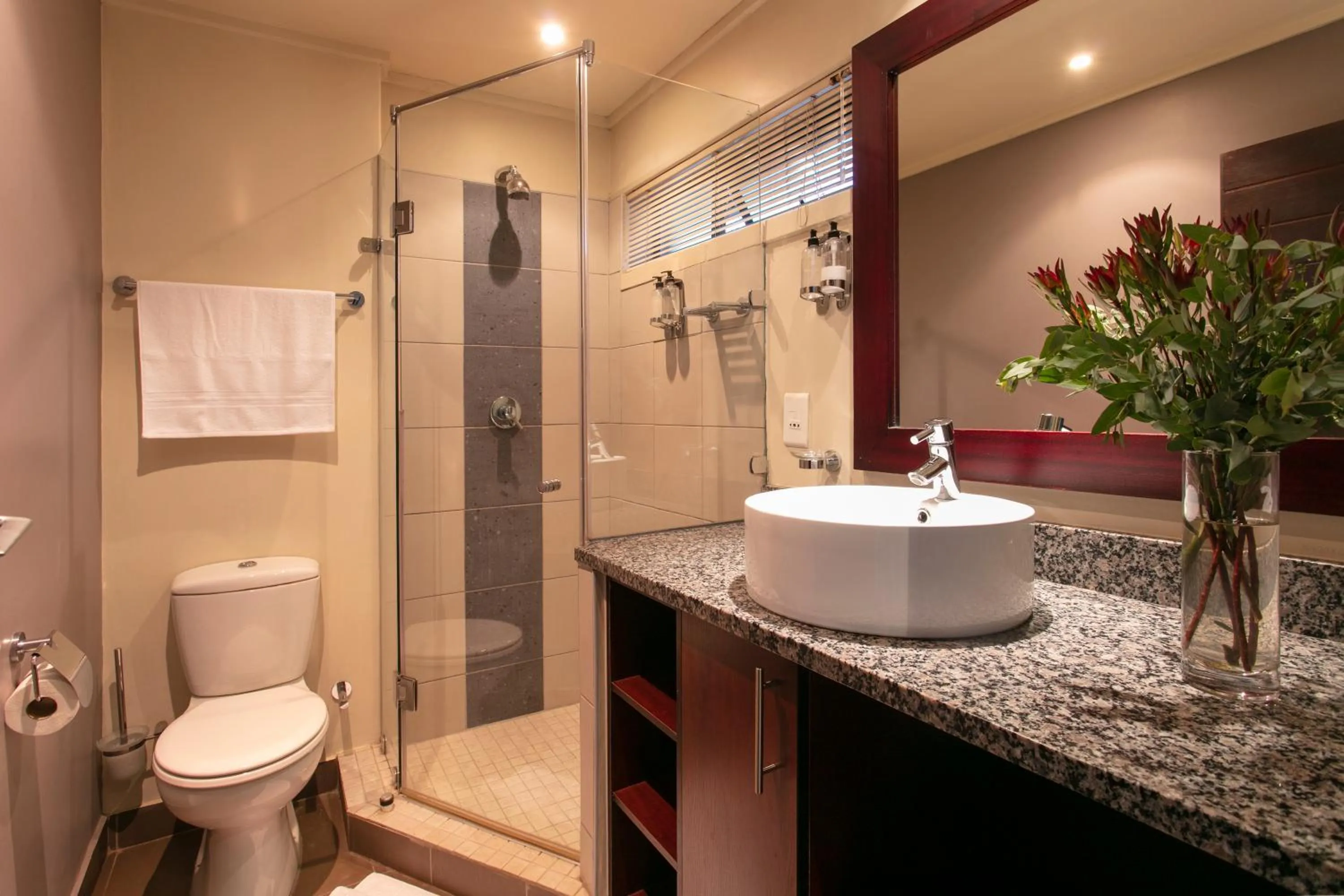 Bathroom in Absolute Farenden Apartments