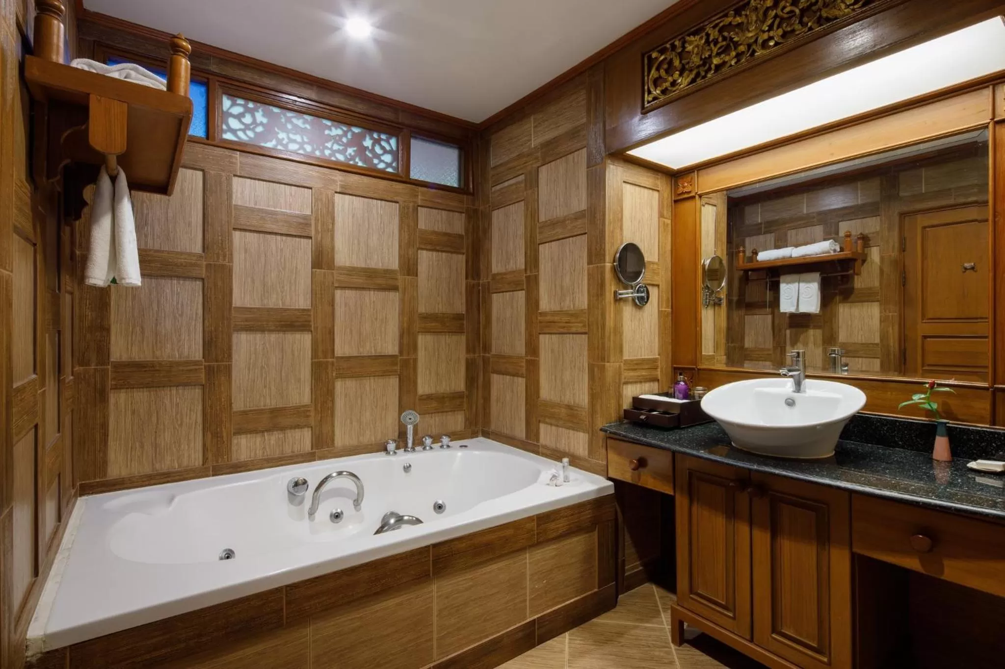 Bathroom in Khum Phaya Resort & Spa Boutique Collection