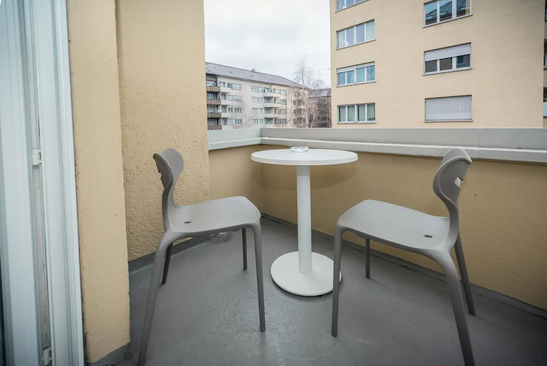 Balcony/Terrace in Zurich Furnished Homes