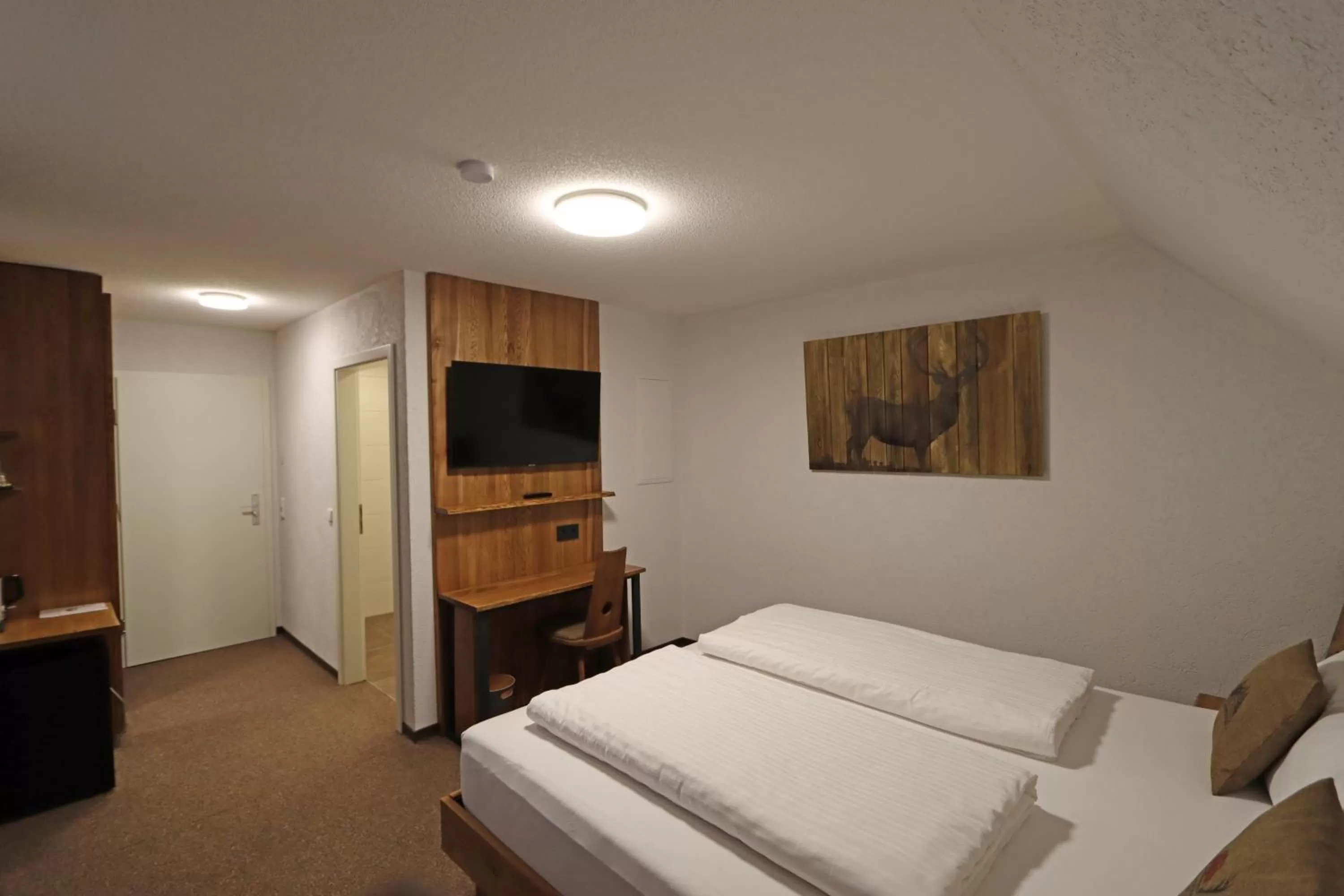 TV and multimedia in Hotel Kreuz Höhengasthof