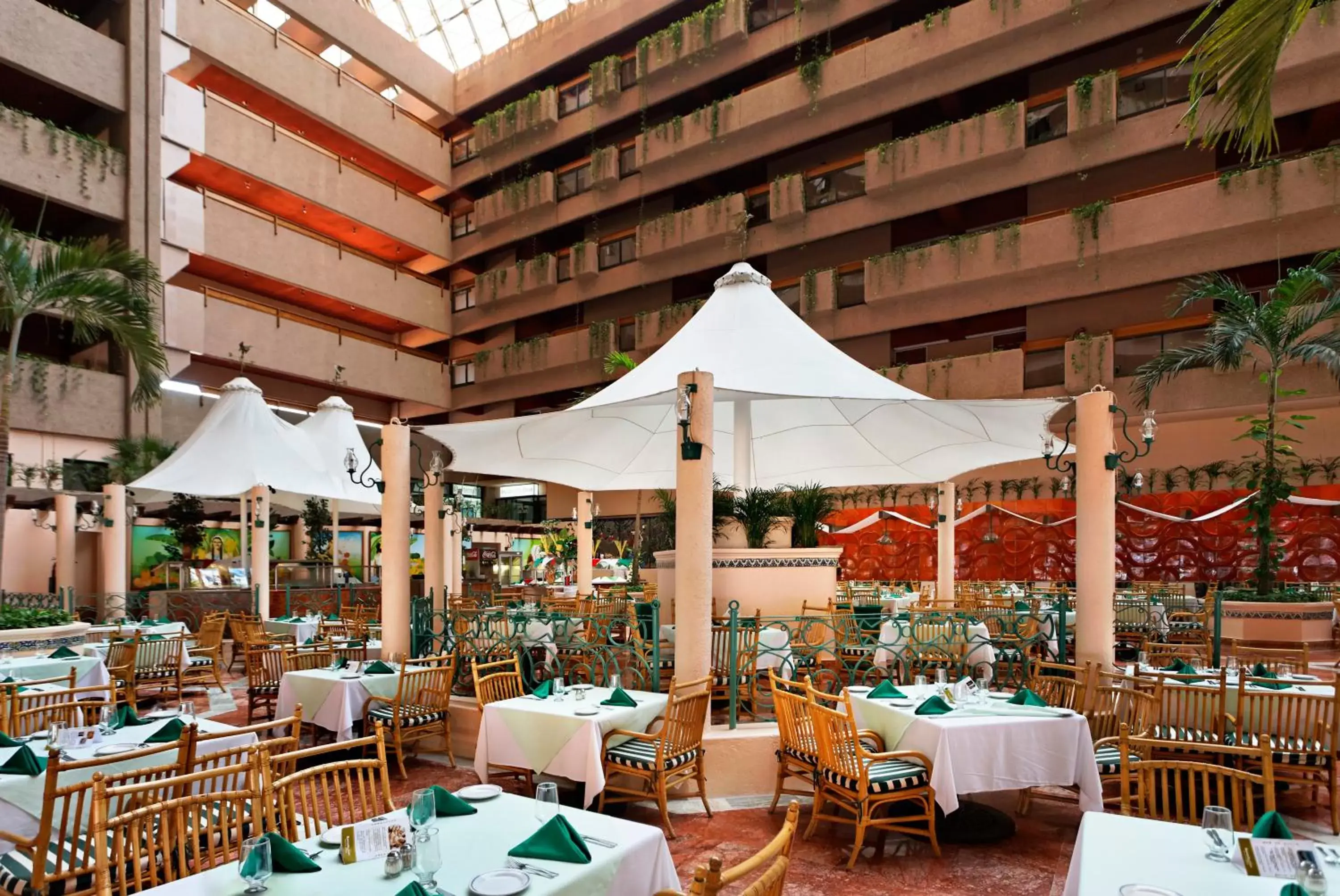 Restaurant/Places to Eat in Barceló Ixtapa - All Inclusive