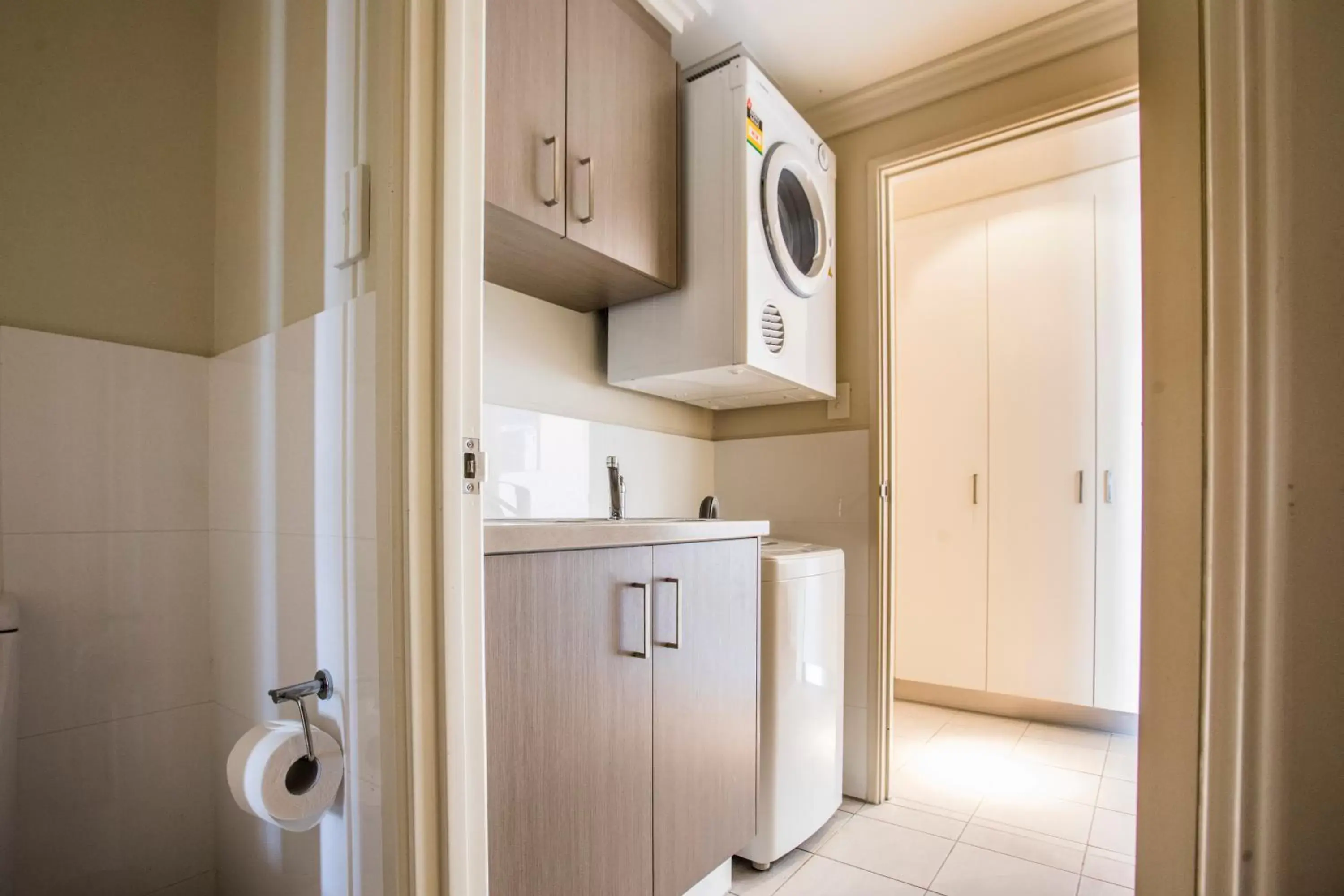 Kitchen/Kitchenette in Zappeion Apartments