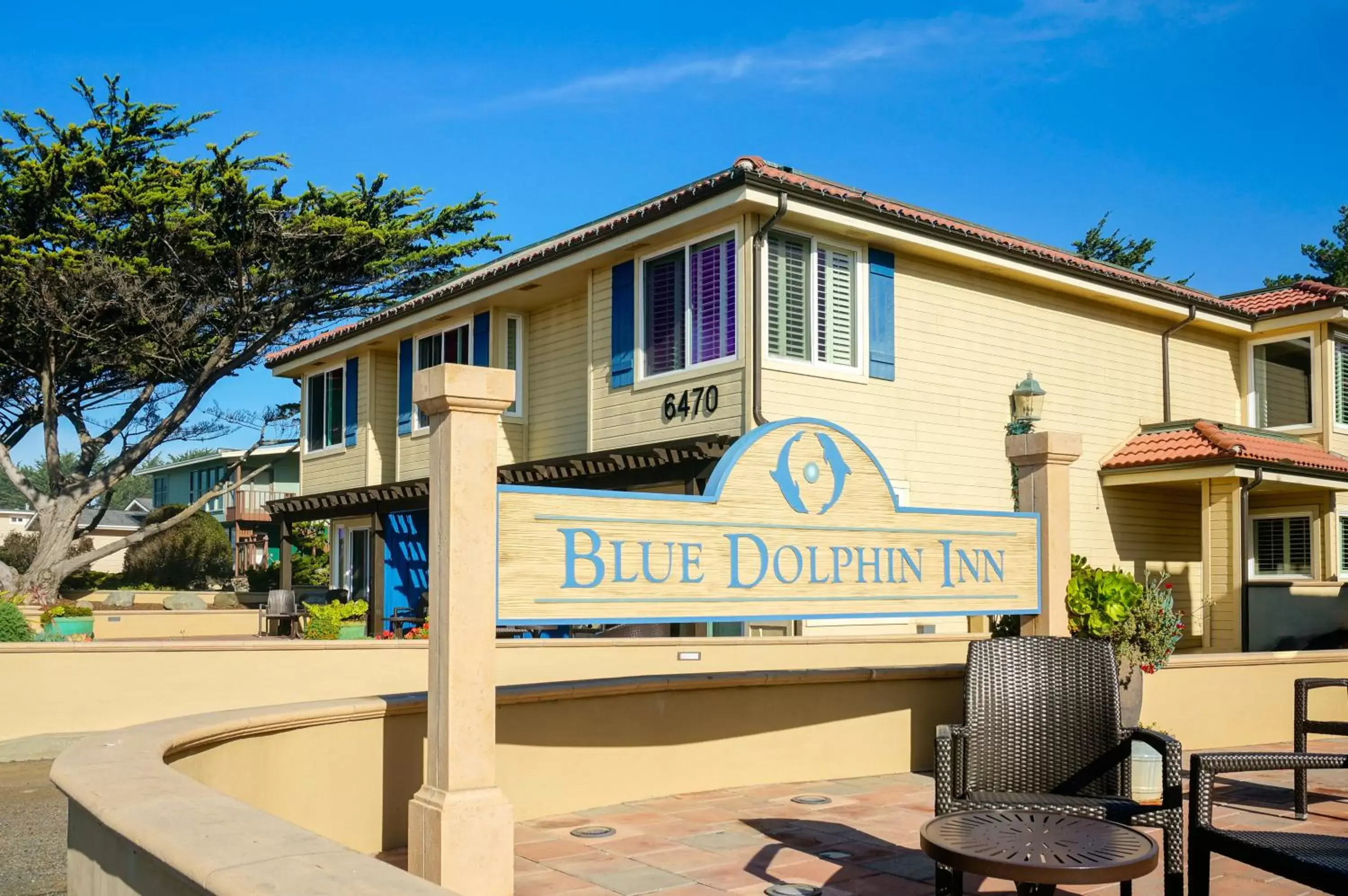 Facade/entrance, Property Building in Blue Dolphin Inn