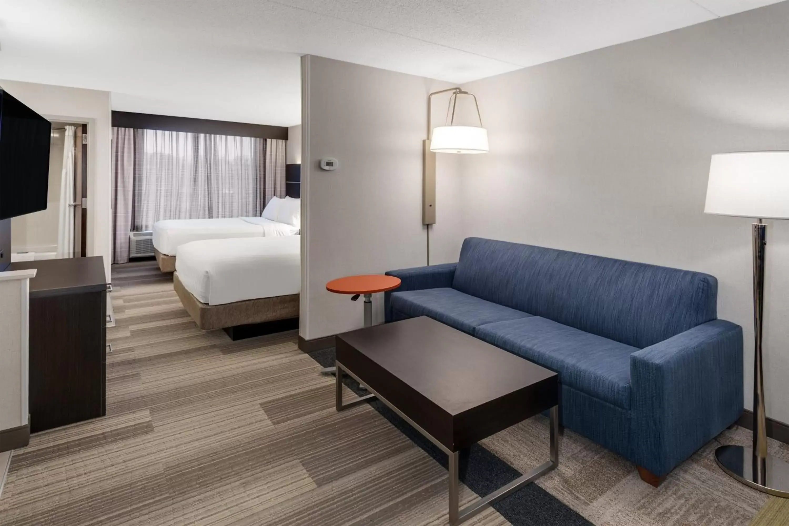 Photo of the whole room, Seating Area in Holiday Inn Express South Portland, an IHG Hotel
