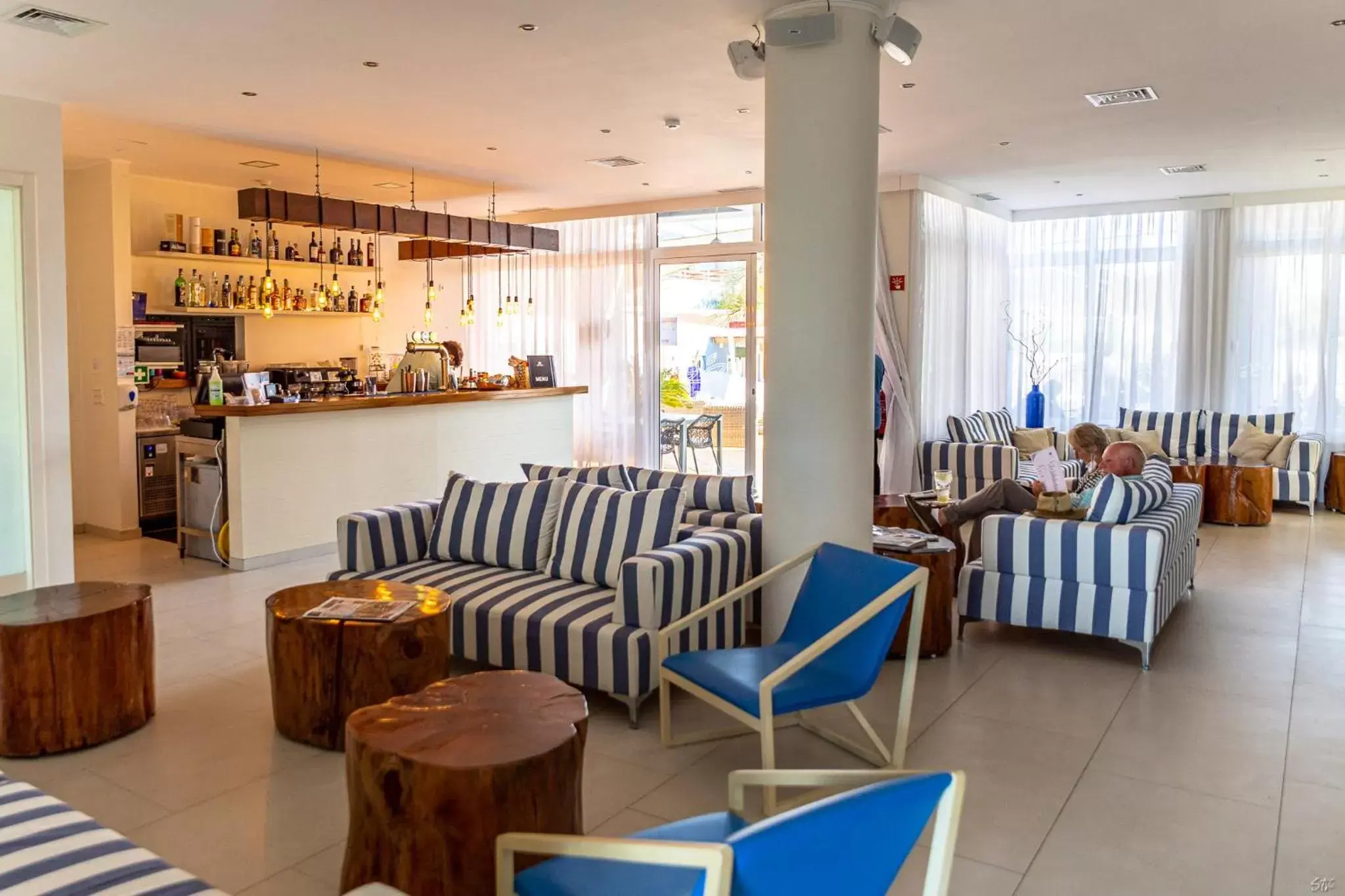 Lounge or bar, Lounge/Bar in Aldeia Azul Resort