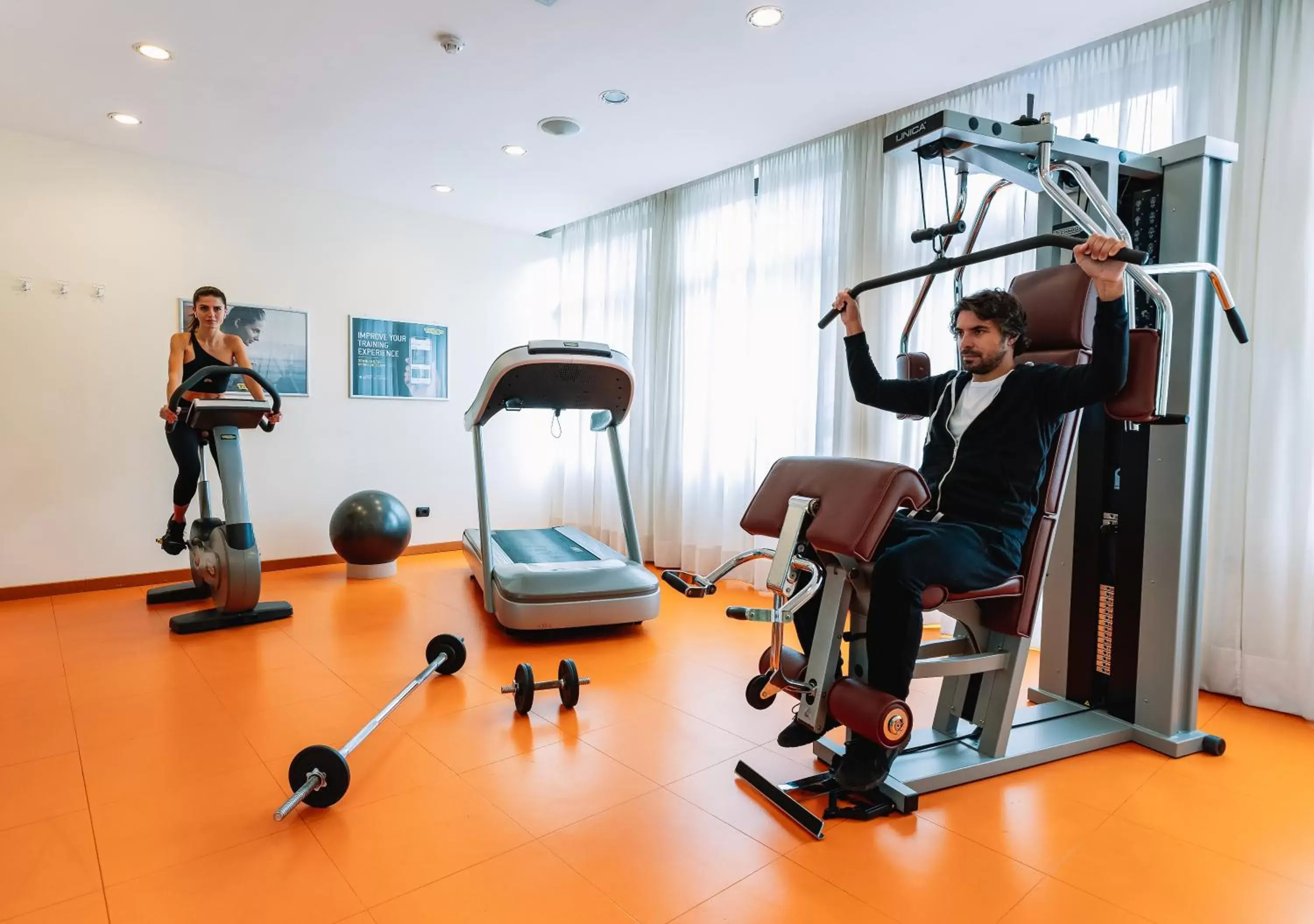People, Fitness Center/Facilities in Mercure Roma Piazza Bologna