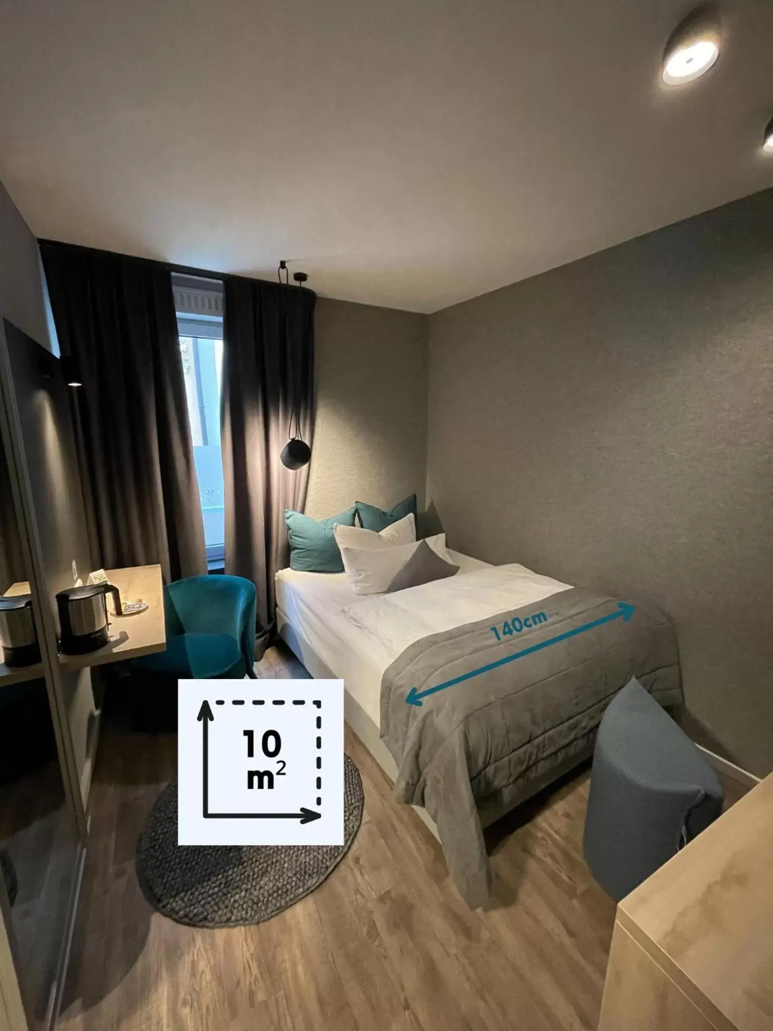 Queen Room - single occupancy in Hotel Falkenturm Queen Room - single occupancy in Hotel Falkenturm