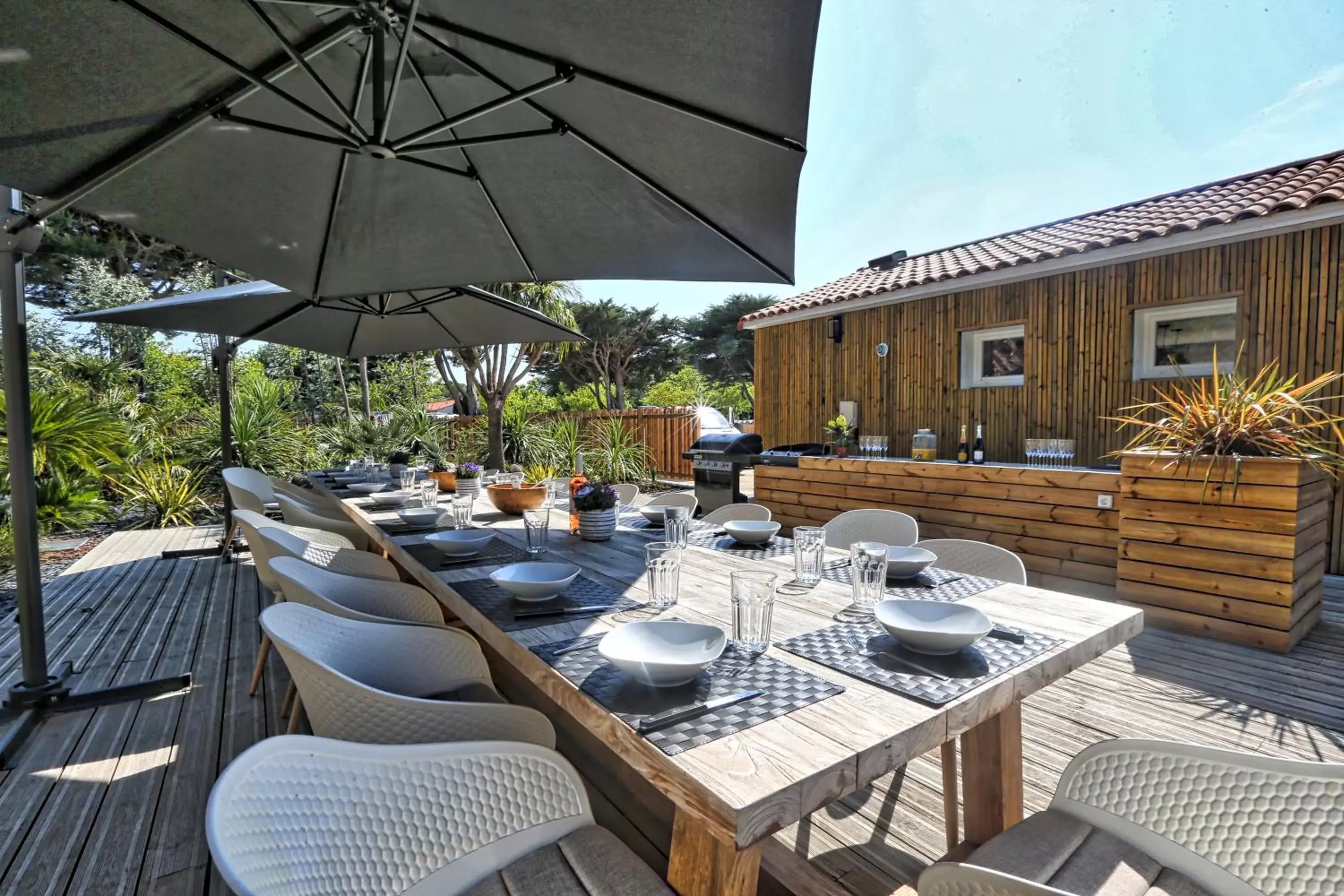 Restaurant/Places to Eat in Domaine Le Sherwood