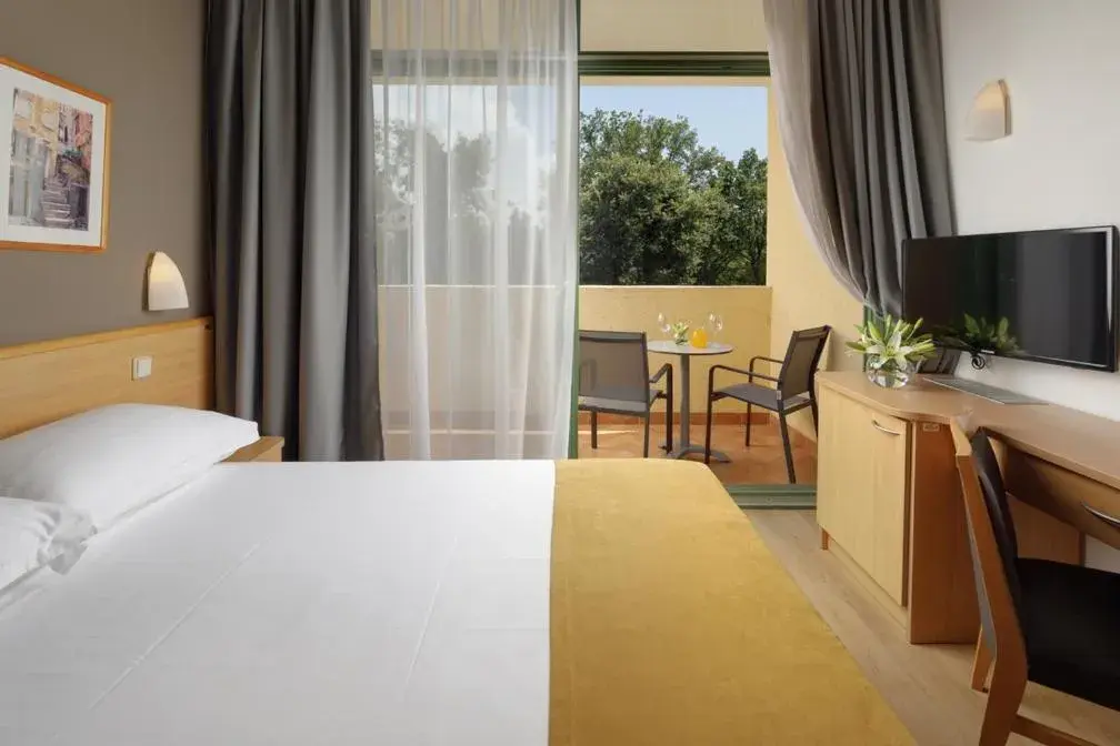 Bed in Hotel Aurora Plava Laguna