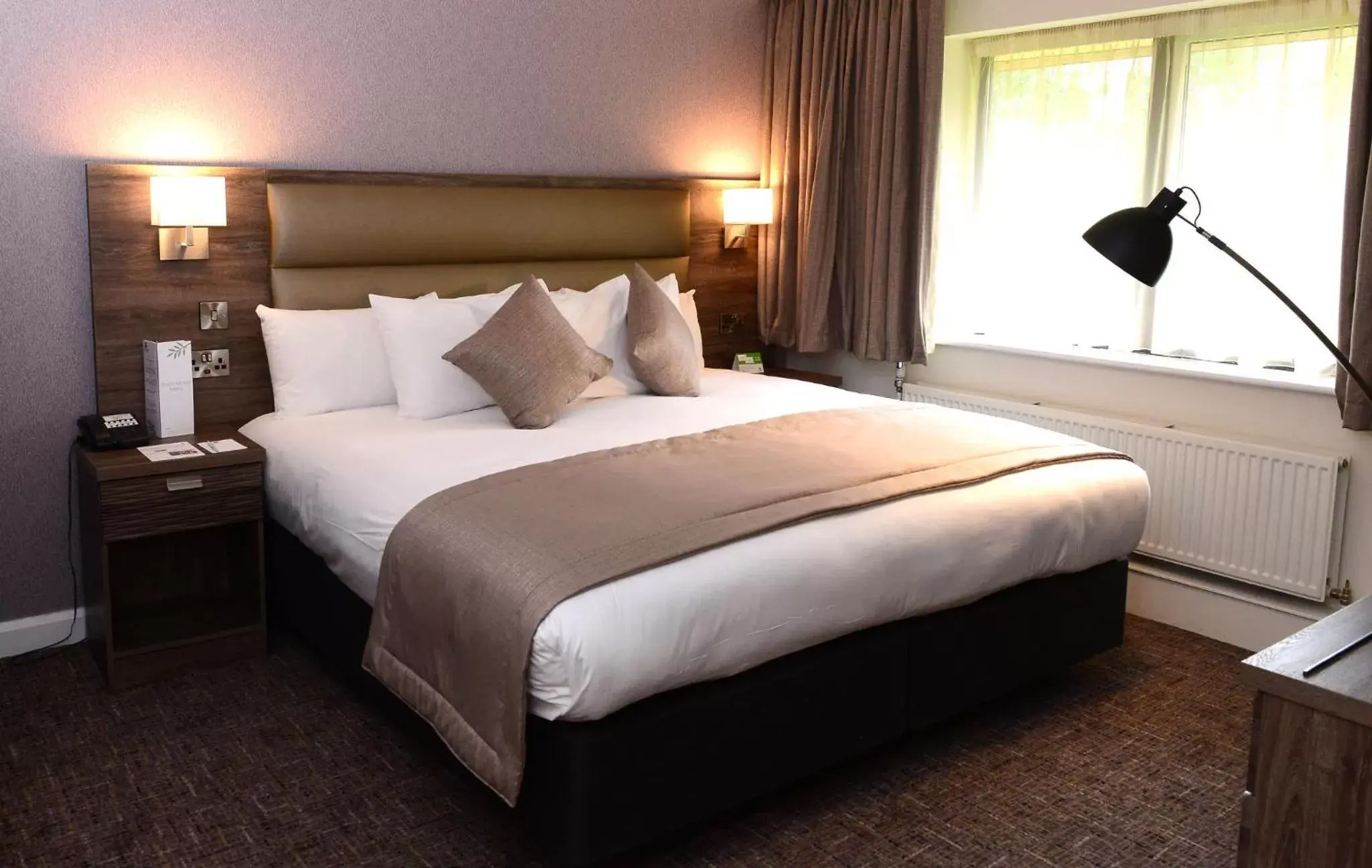 Photo of the whole room, Bed in Holiday Inn Telford Ironbridge, an IHG Hotel