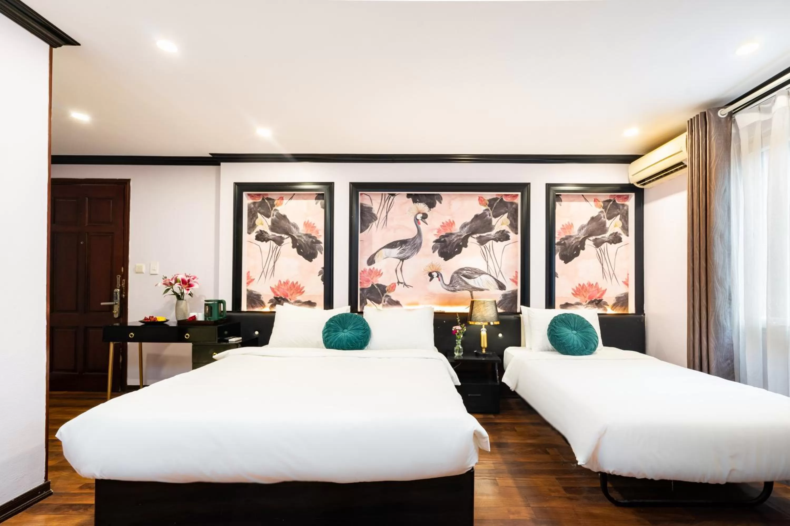 Bed in Hanoi Memory Premier Hotel & Spa