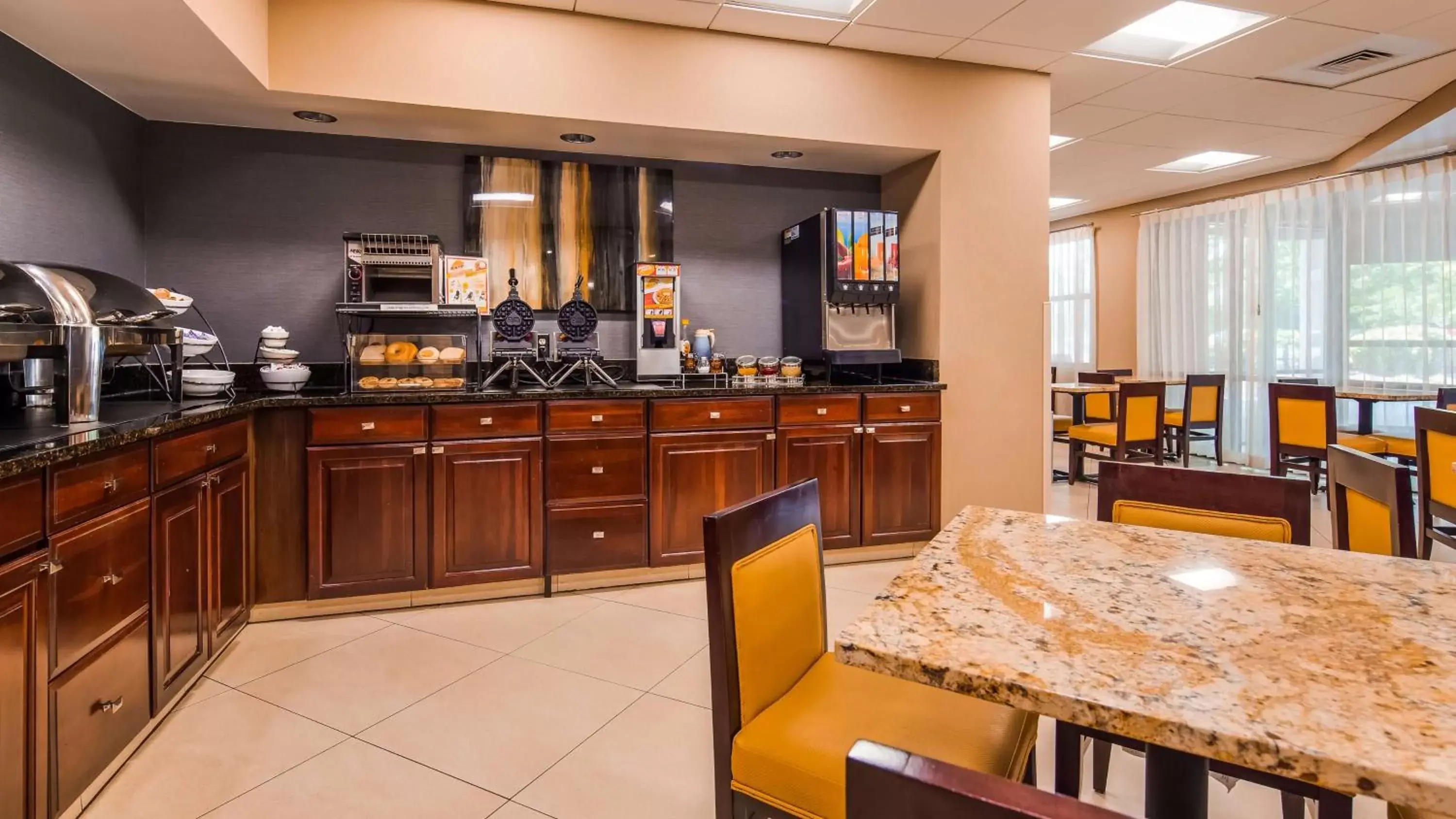 Restaurant/places to eat in Best Western Plus BWI Airport Hotel - Arundel Mills Restaurant/places to eat in Best Western Plus BWI Airport Hotel - Arundel Mills