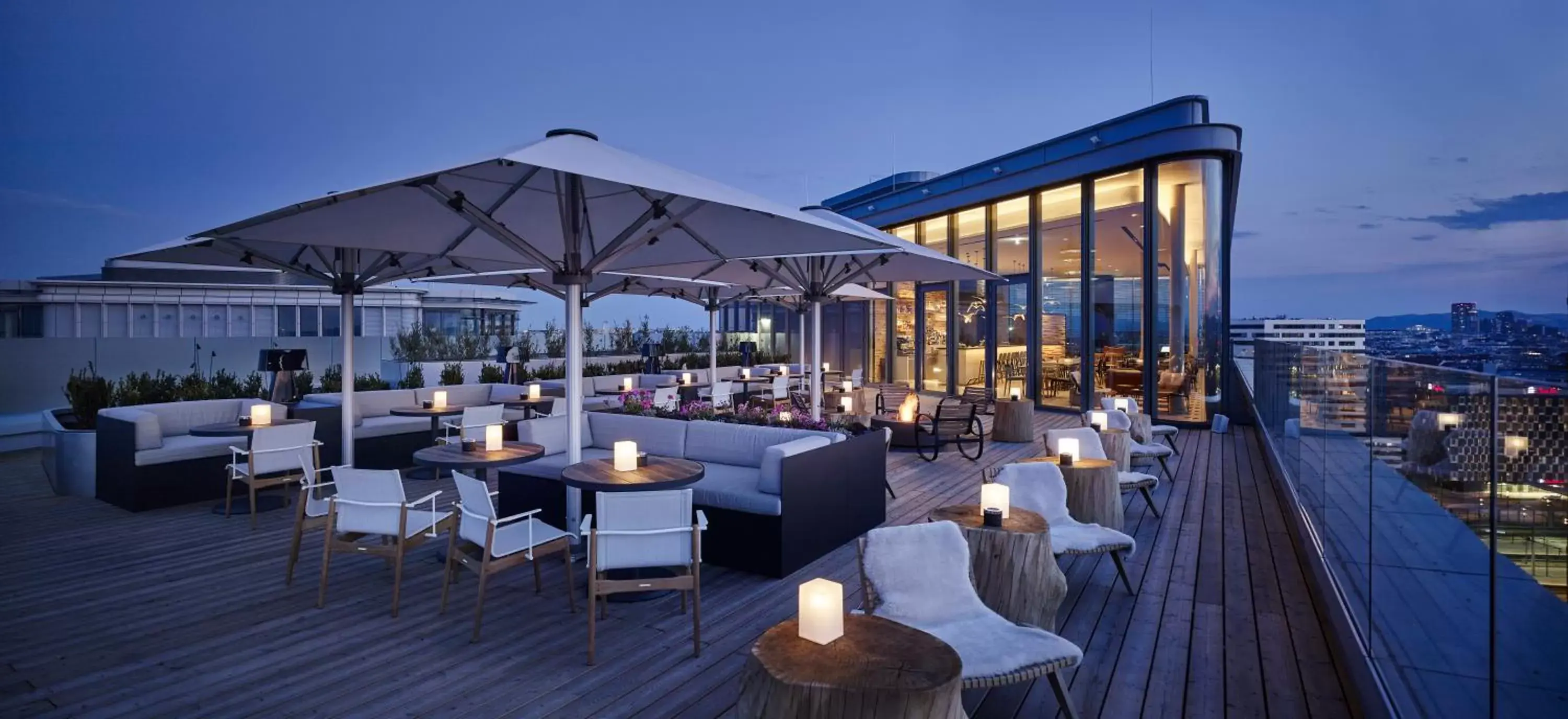 Balcony/Terrace, Restaurant/Places to Eat in Andaz Vienna Am Belvedere - a concept by Hyatt