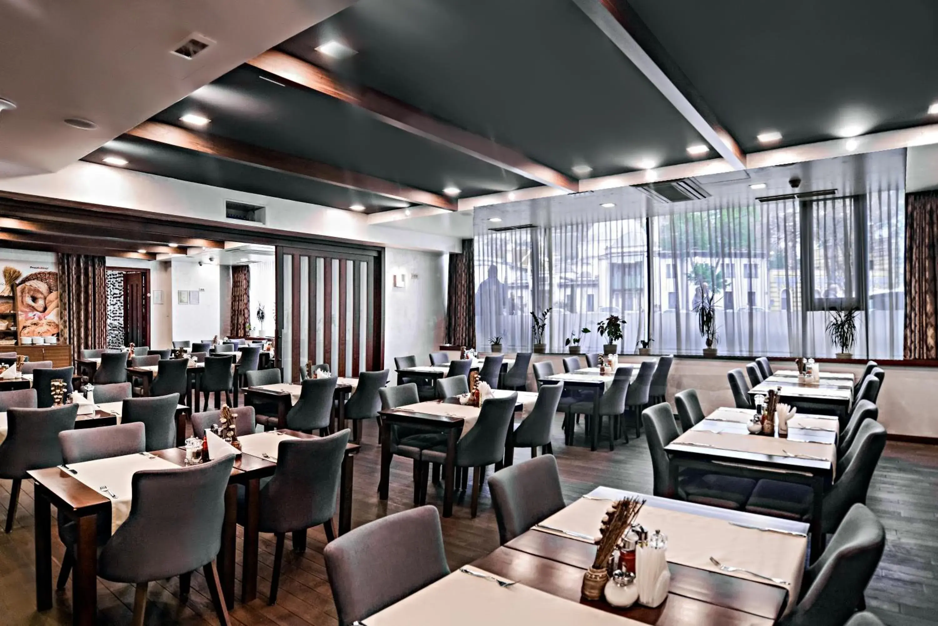 Restaurant/places to eat in Hotel President Sarajevo Restaurant/places to eat in Hotel President Sarajevo