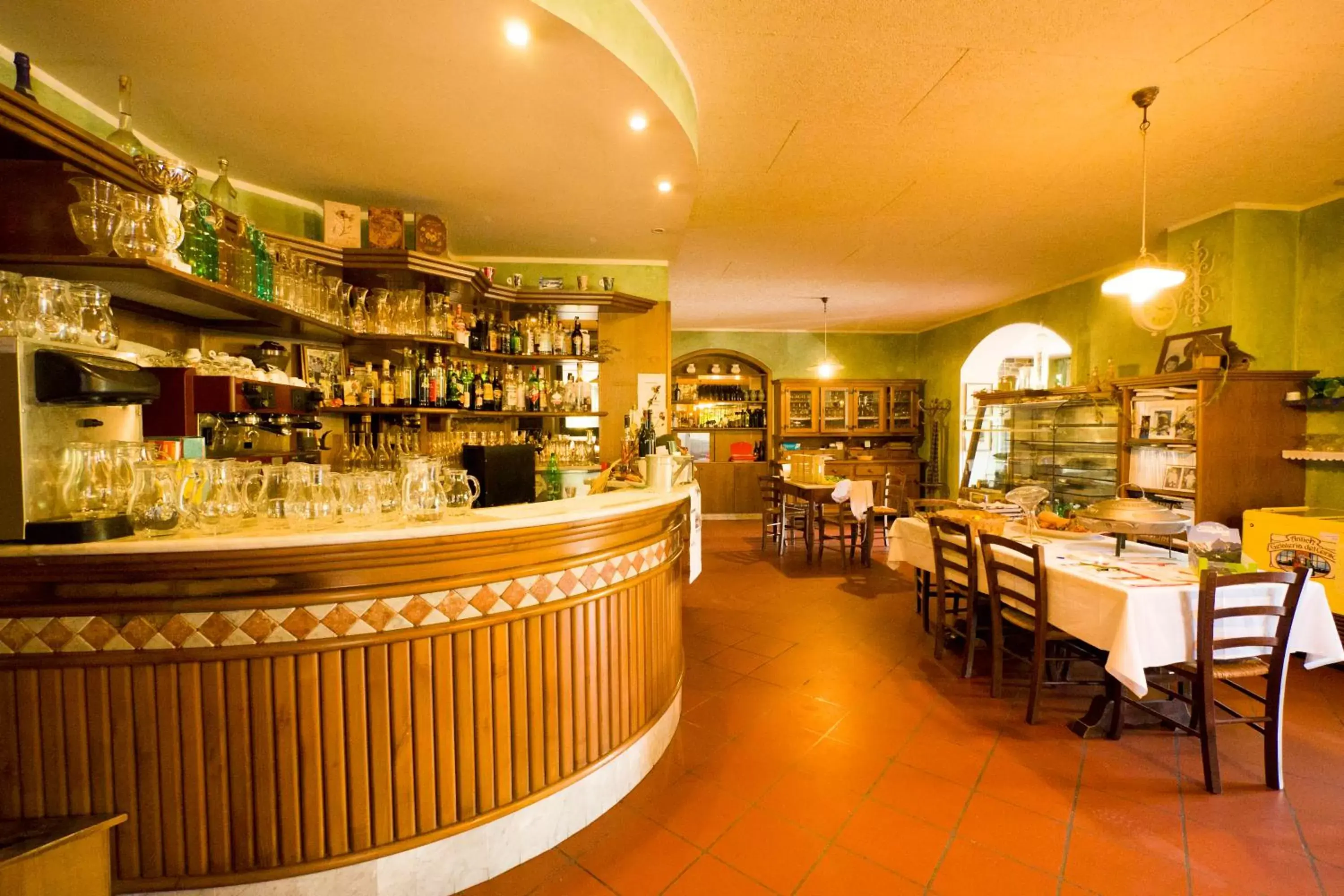 Lounge or bar, Restaurant/Places to Eat in Albergo Il Sicomoro