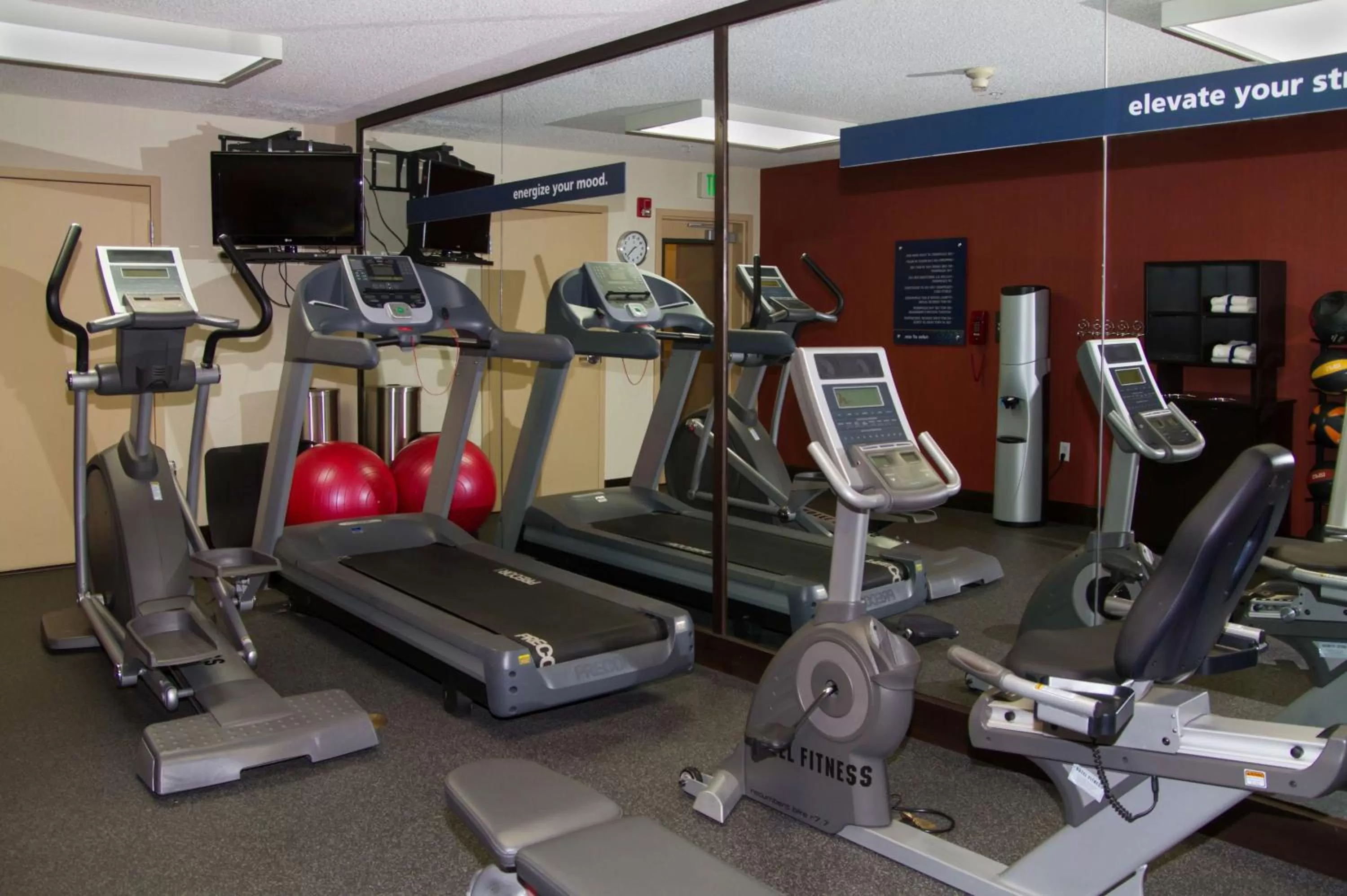Fitness centre/facilities in Hampton Inn Cedar City