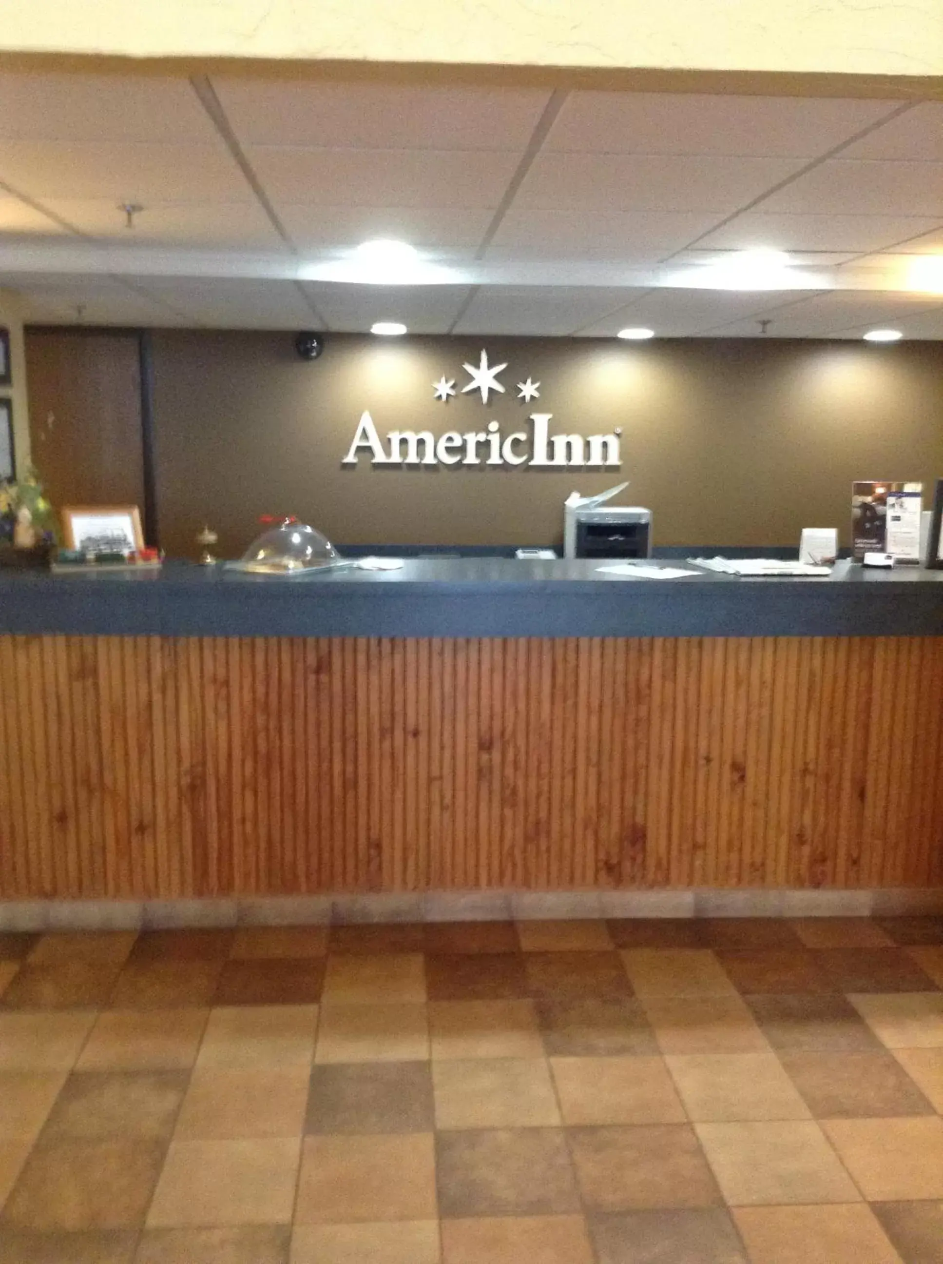 Lobby or reception in AmericInn by Wyndham Republic