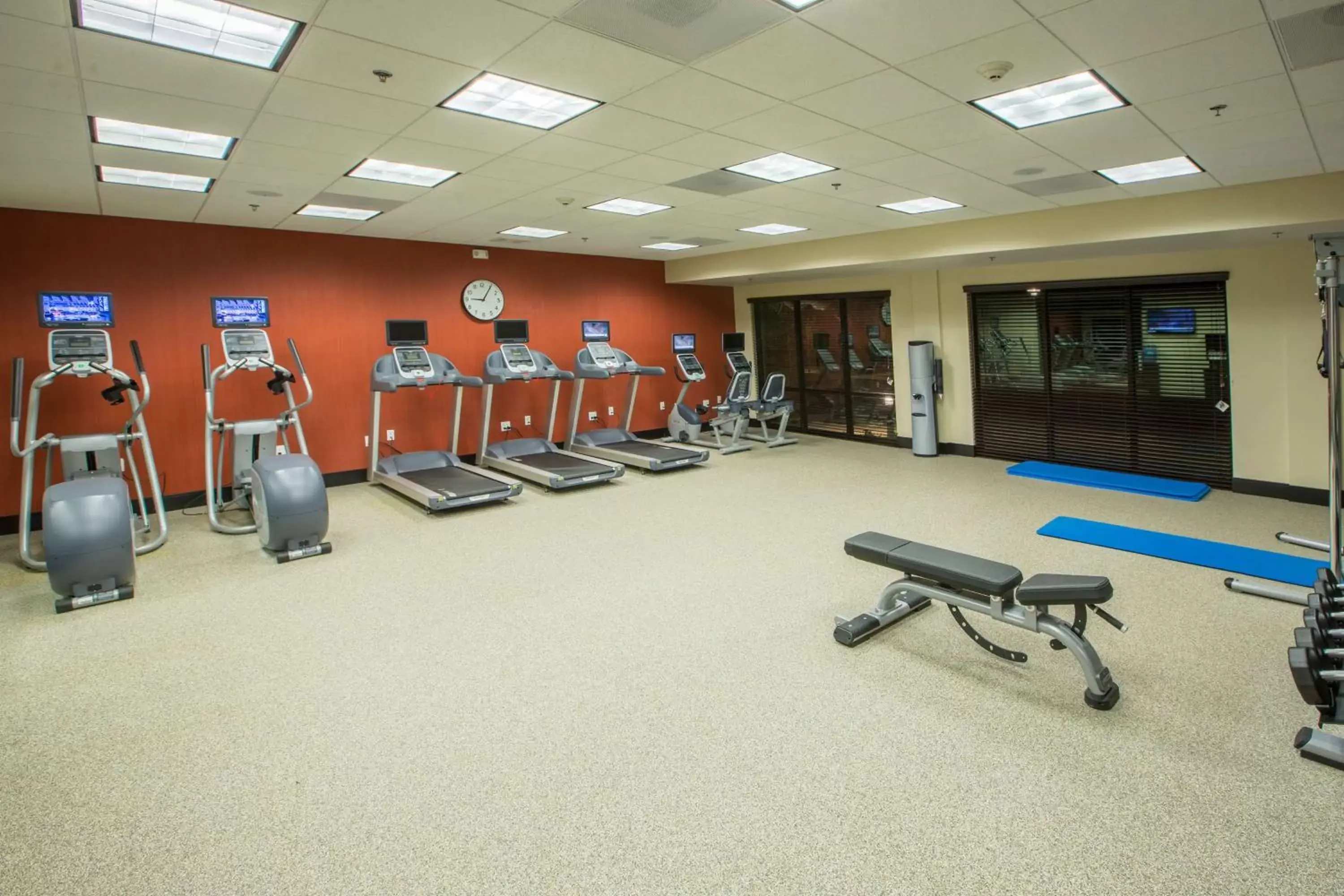 Business facilities, Fitness Center/Facilities in Hampton Inn & Suites Buellton/Santa Ynez Valley, Ca