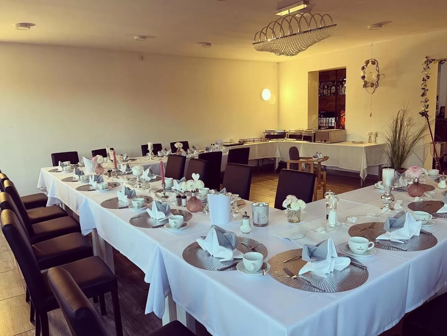 Restaurant/Places to Eat in Hotel & Restaurant Rosenhof