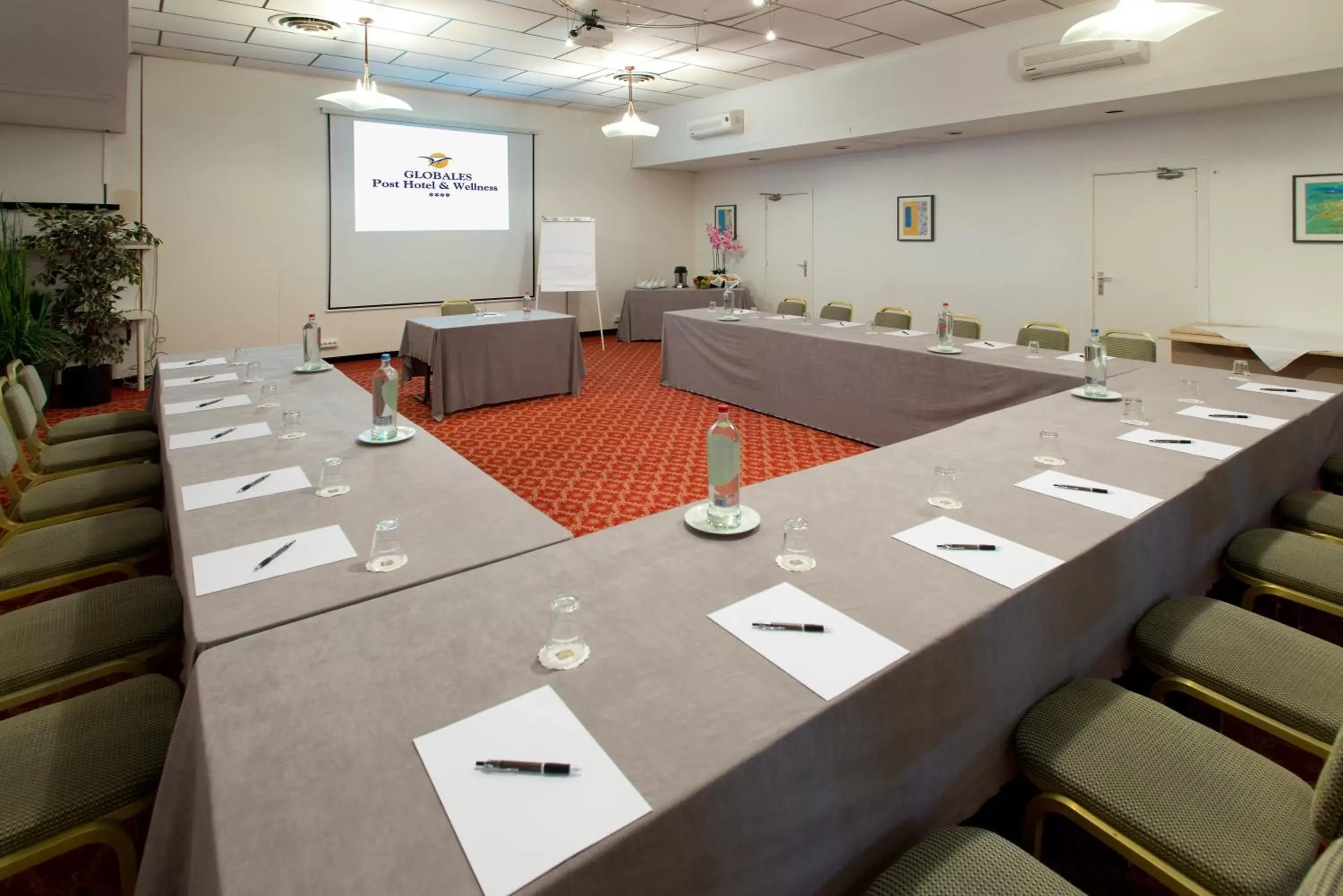 Banquet/Function facilities, Business Area/Conference Room in Globales Post Hotel & Wellness