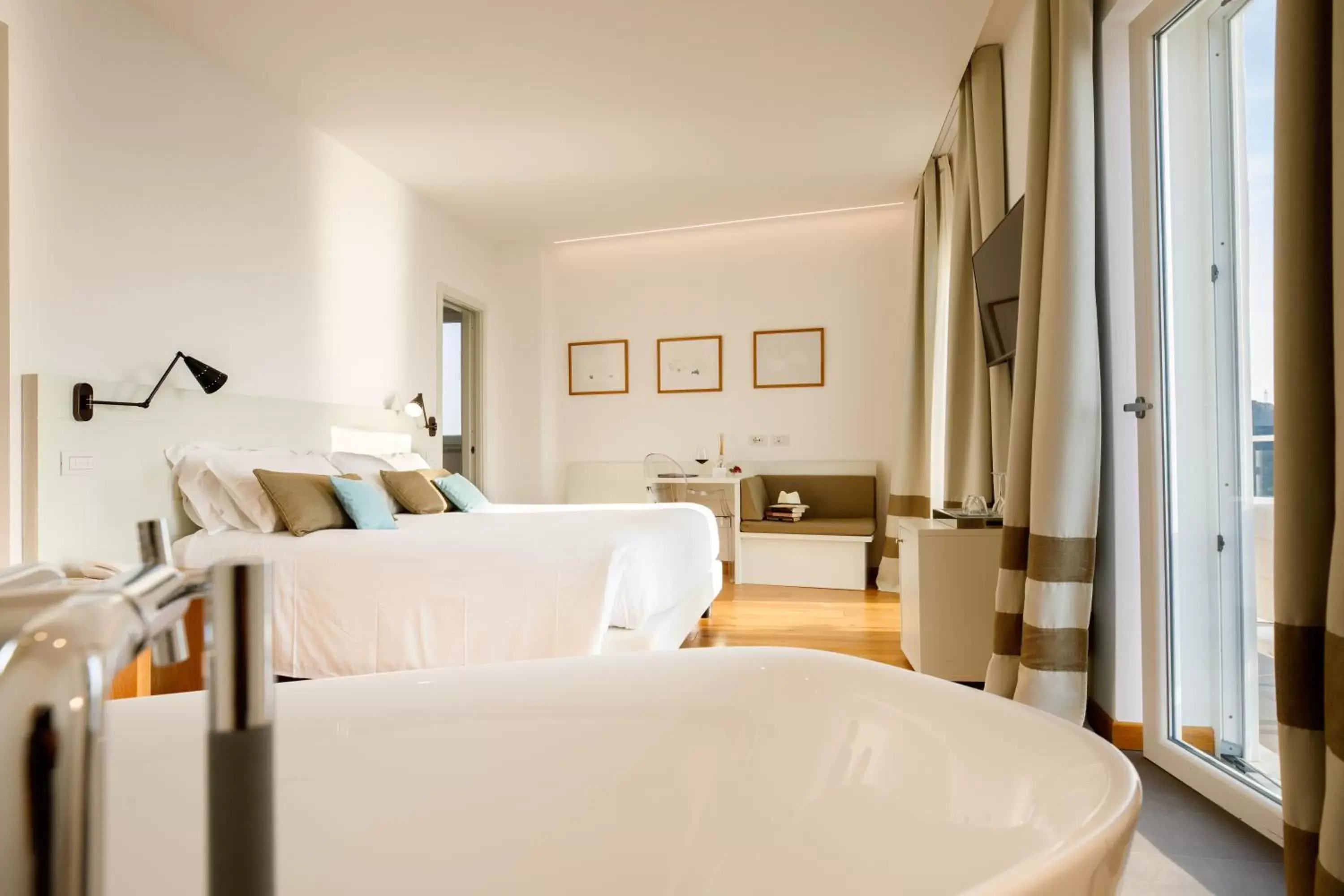 Photo of the whole room, Bathroom in Villa Fiorella Art Hotel