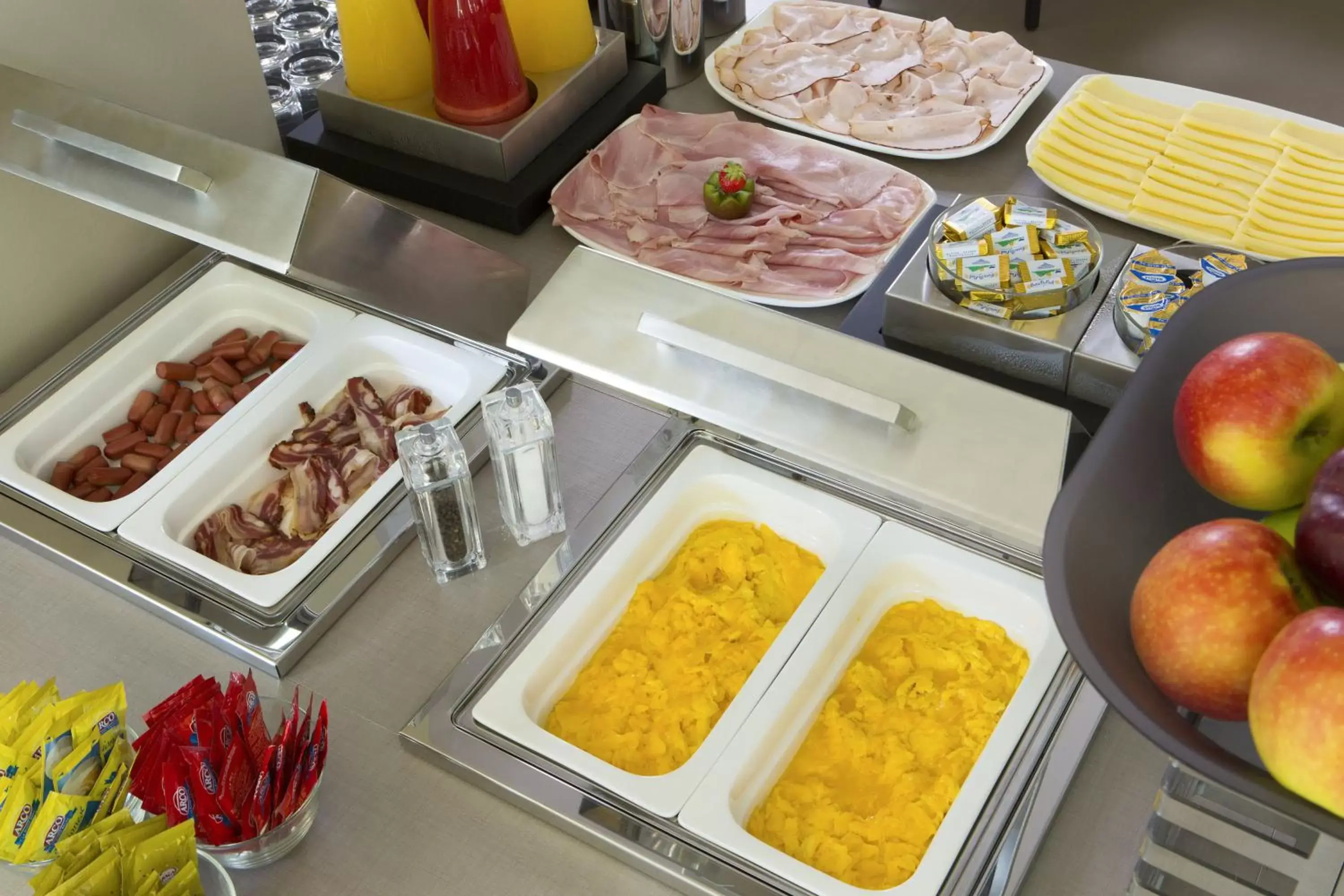 Buffet breakfast, Food in Maranello Palace