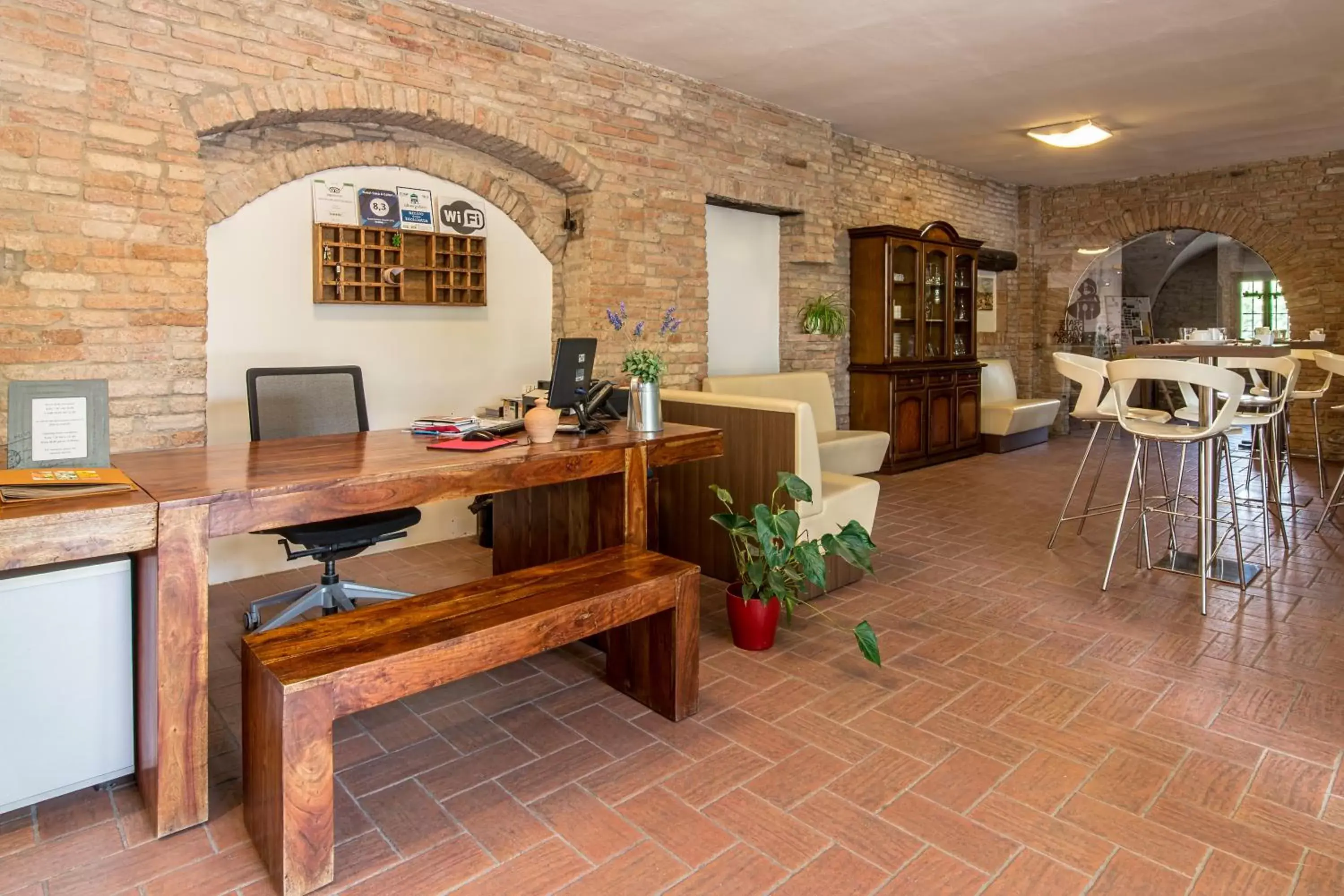 Lobby or reception in Hotel Casa a Colori Venezia