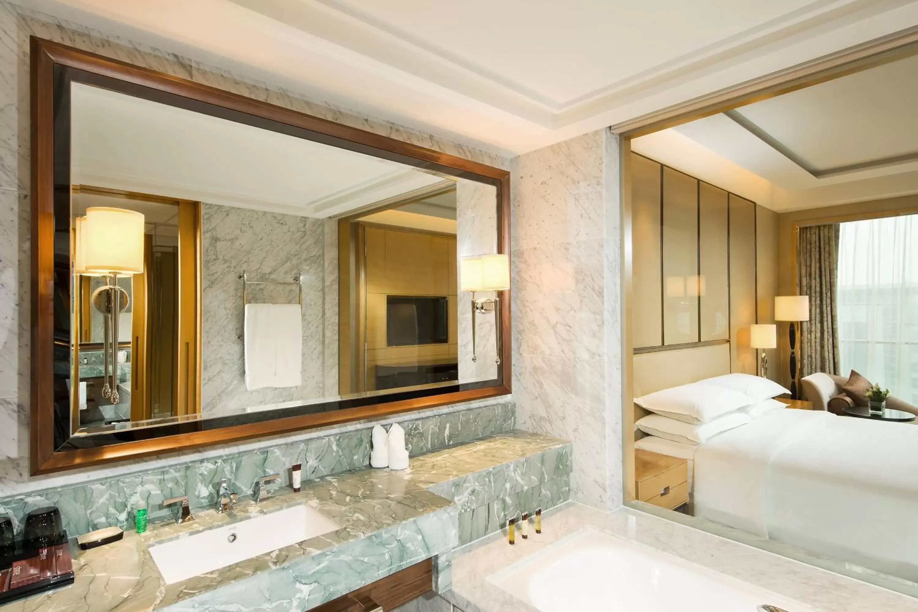 Bathroom in Sheraton Qingdao Jiaozhou Hotel